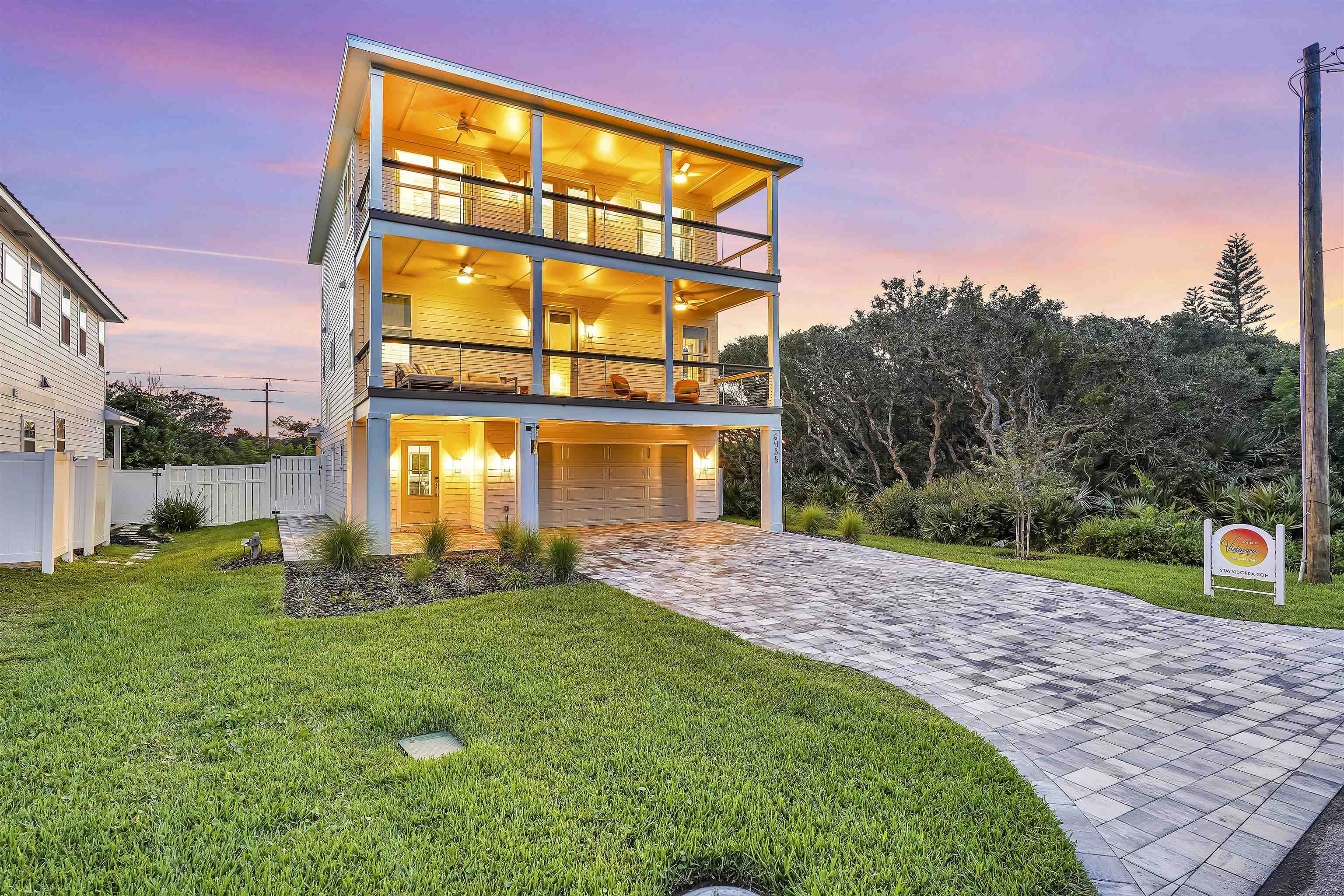 Image 7 of 56 For 6435 Broward St