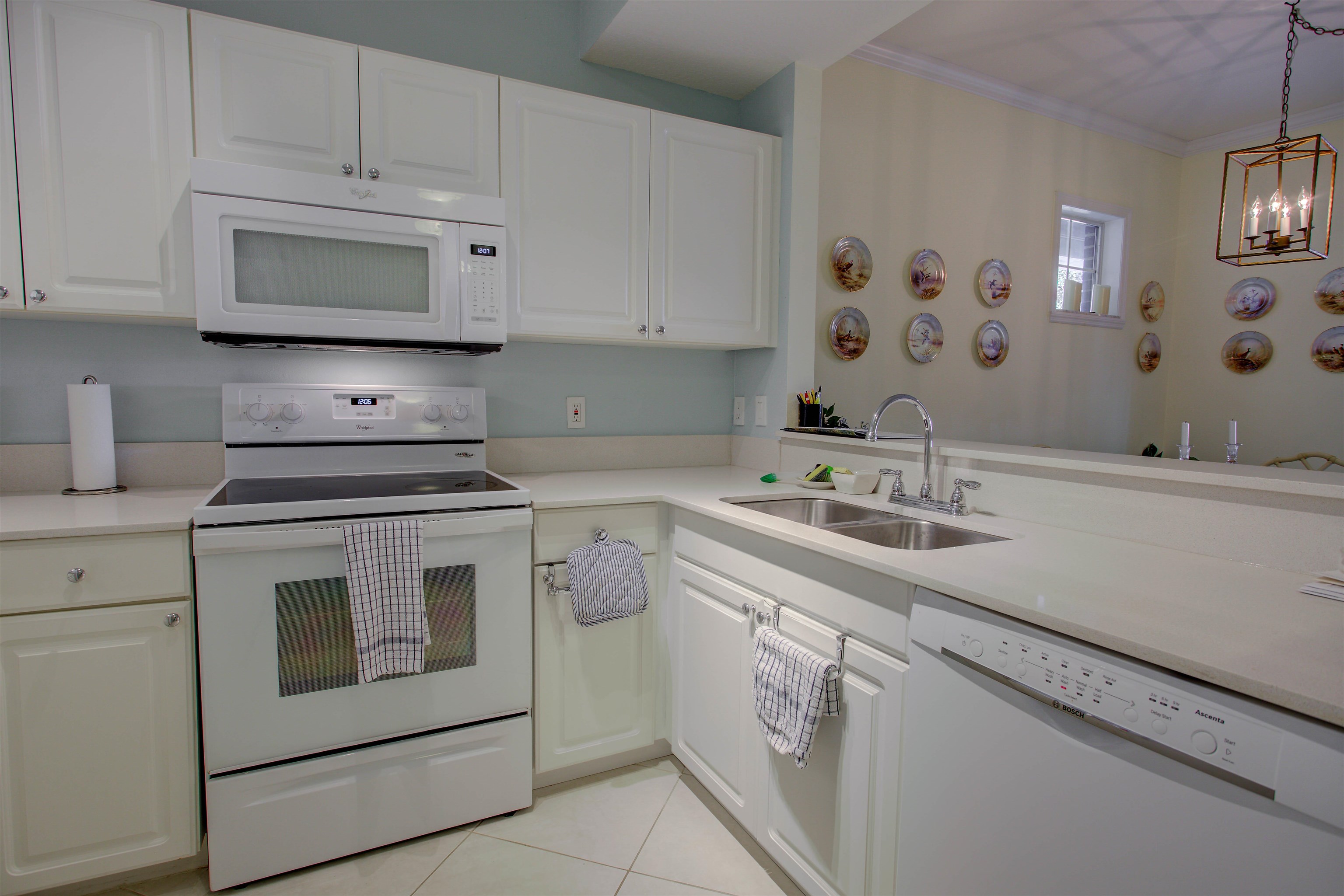 Image 17 of 60 For 32102 Harbour Vista Cir