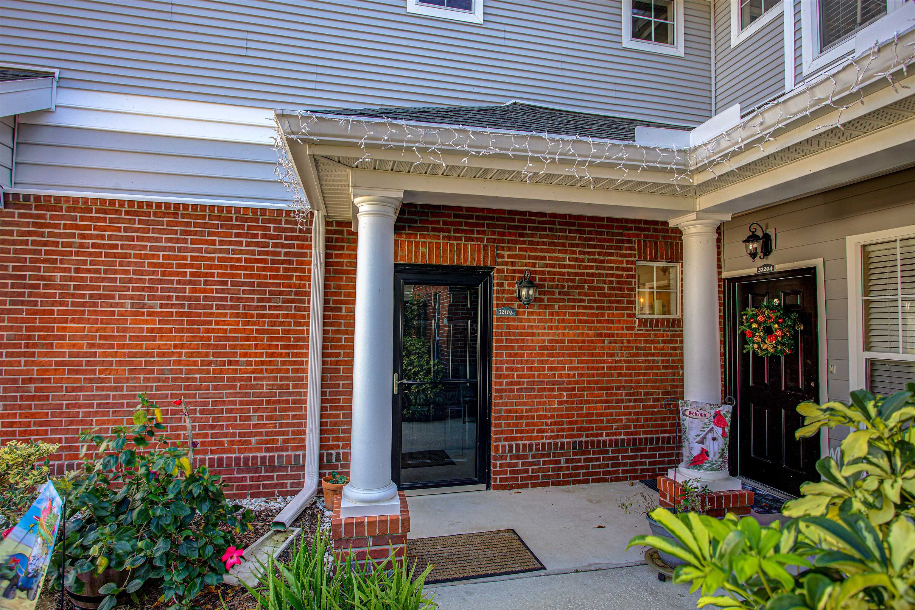 Image 2 of 60 For 32102 Harbour Vista Cir