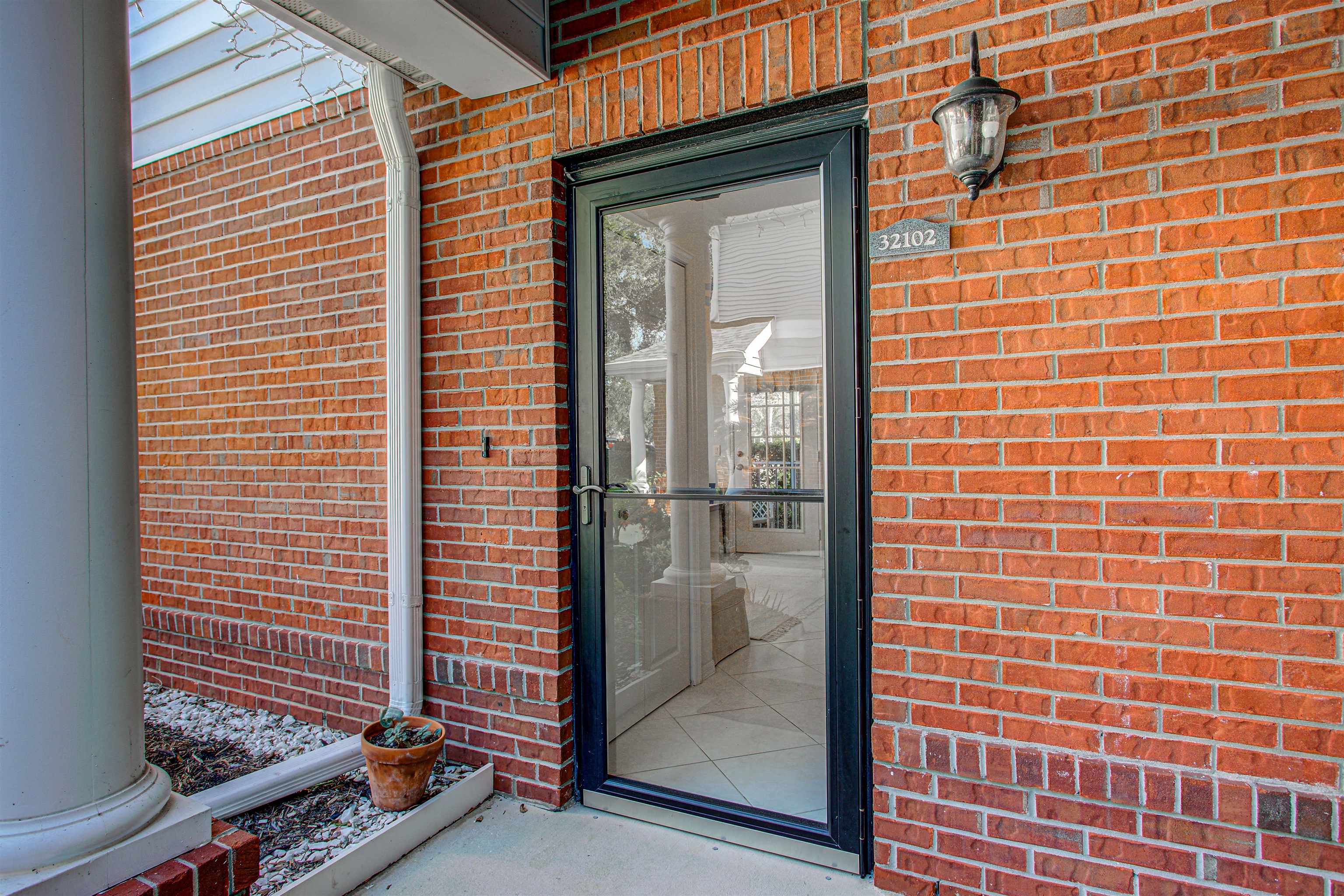 Image 4 of 60 For 32102 Harbour Vista Cir