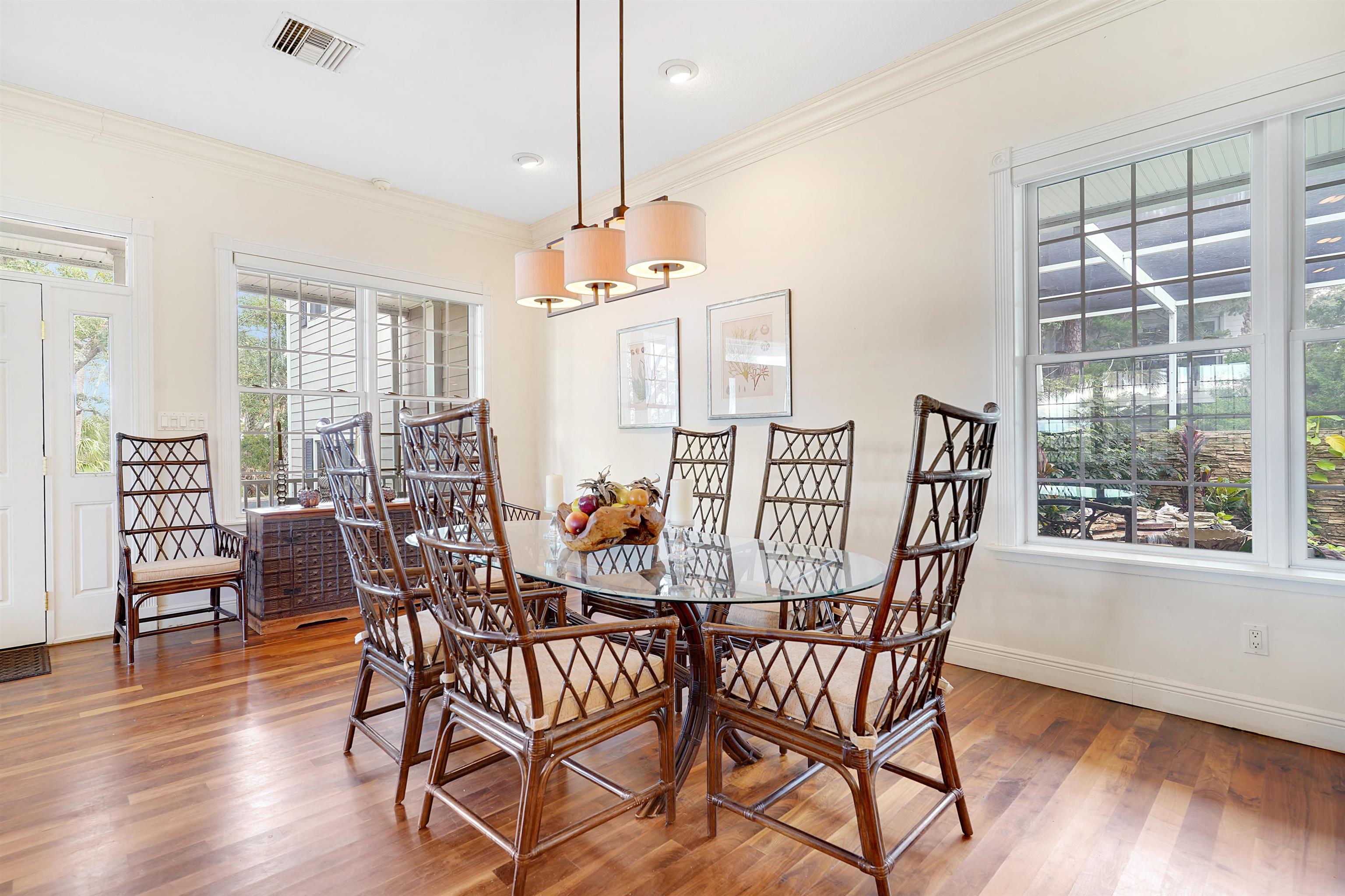 Image 17 of 70 For 3415 Lands End Dr