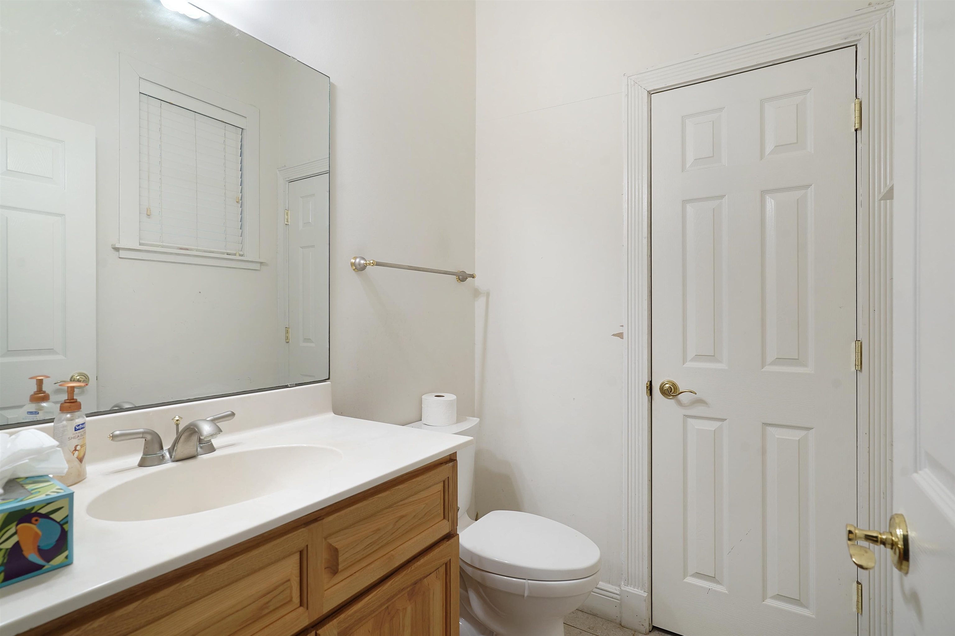 Image 41 of 70 For 3415 Lands End Dr