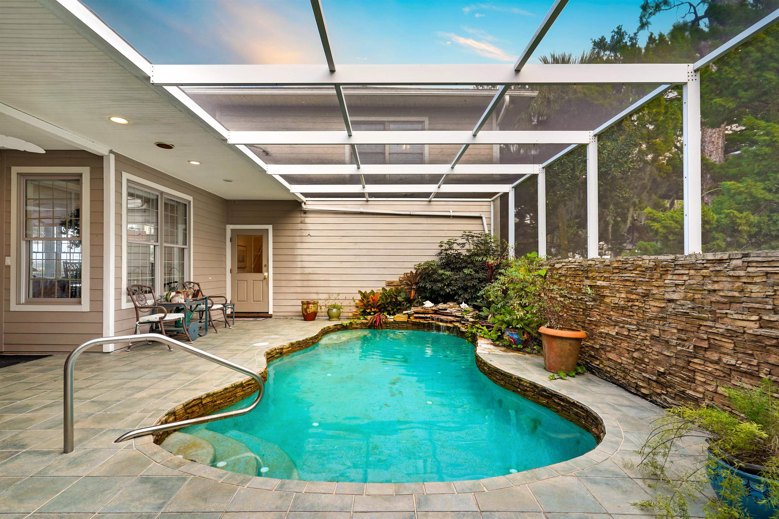 Image 48 of 70 For 3415 Lands End Dr