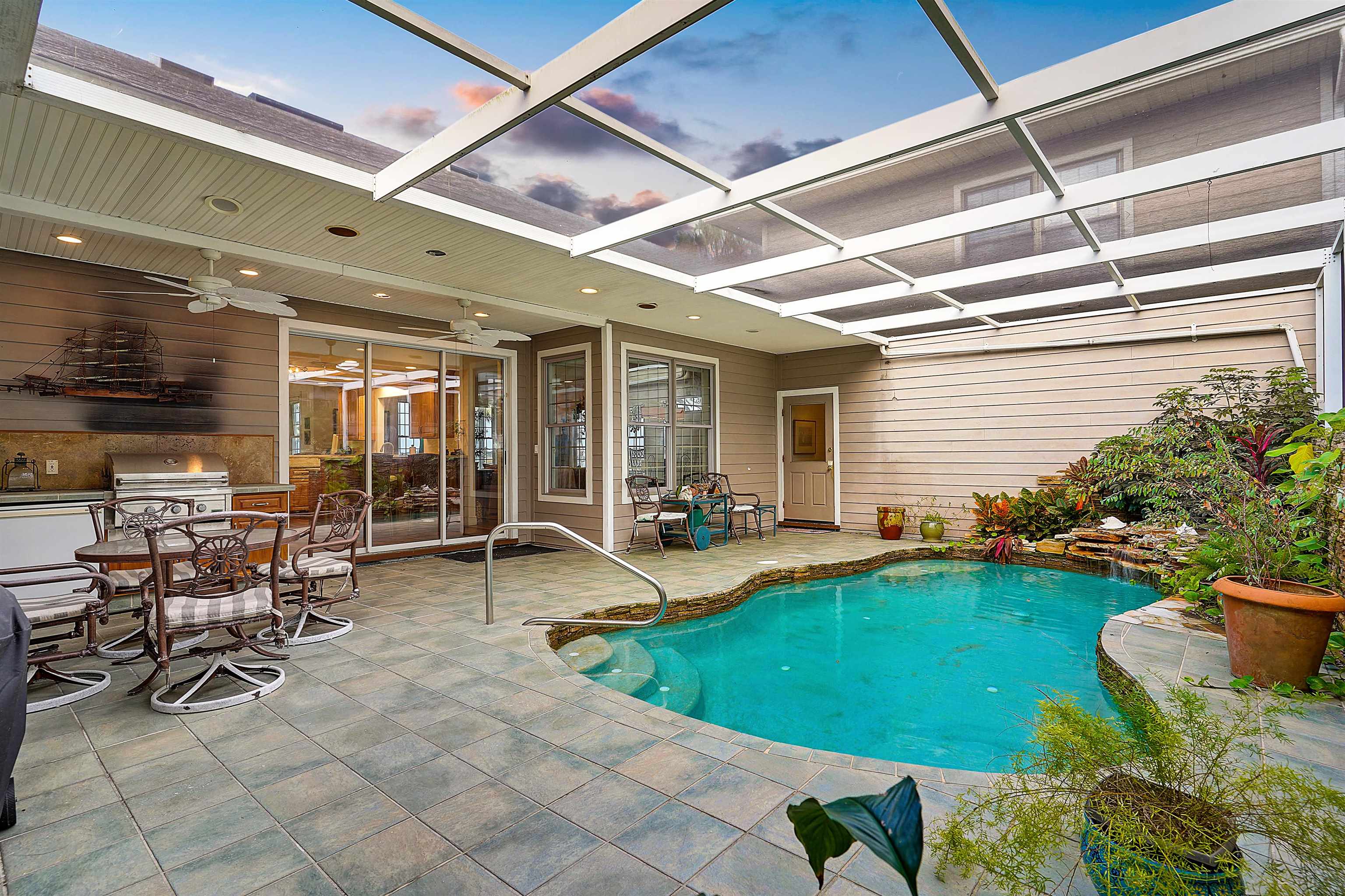 Image 49 of 70 For 3415 Lands End Dr