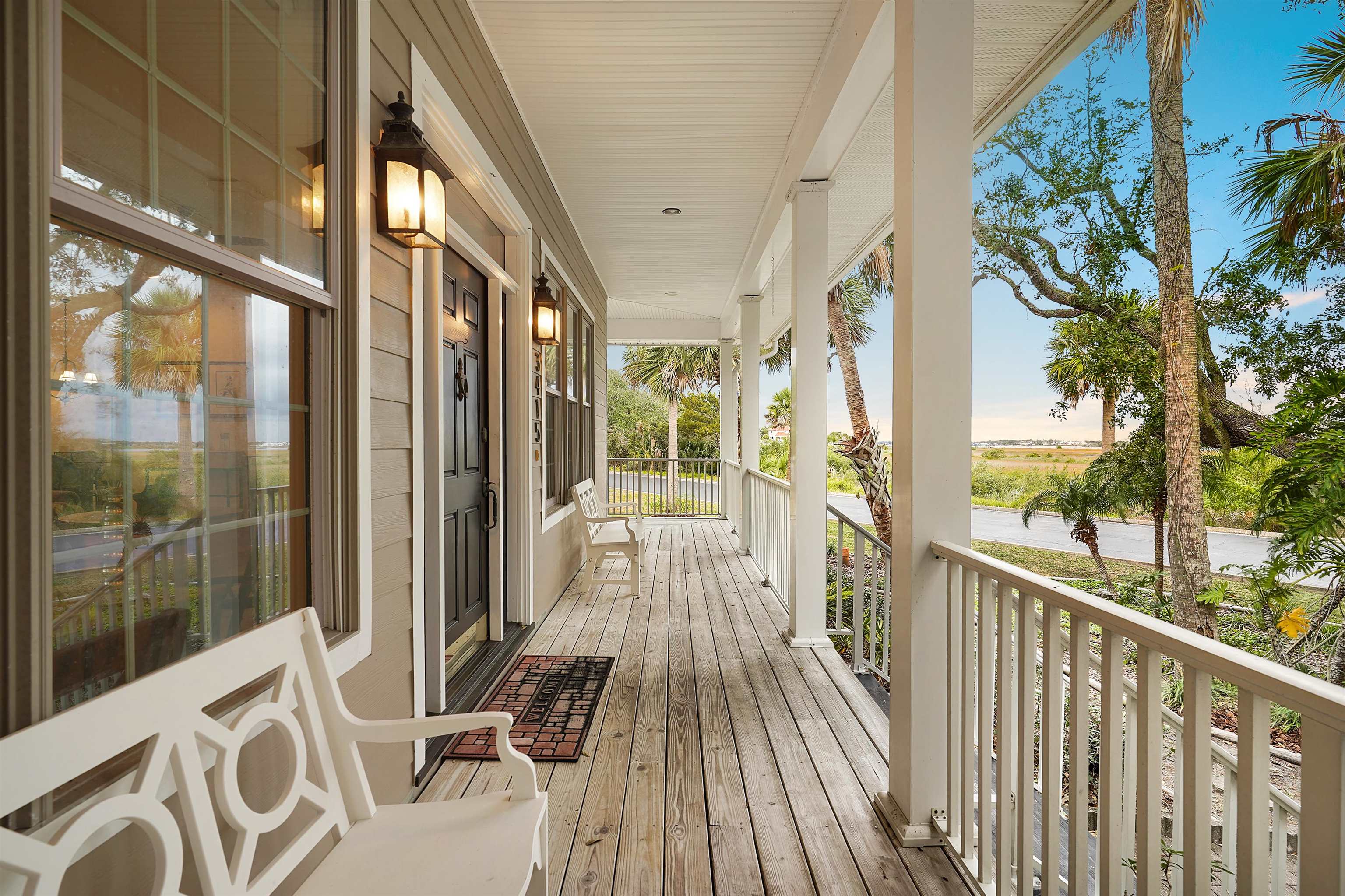 Image 53 of 70 For 3415 Lands End Dr