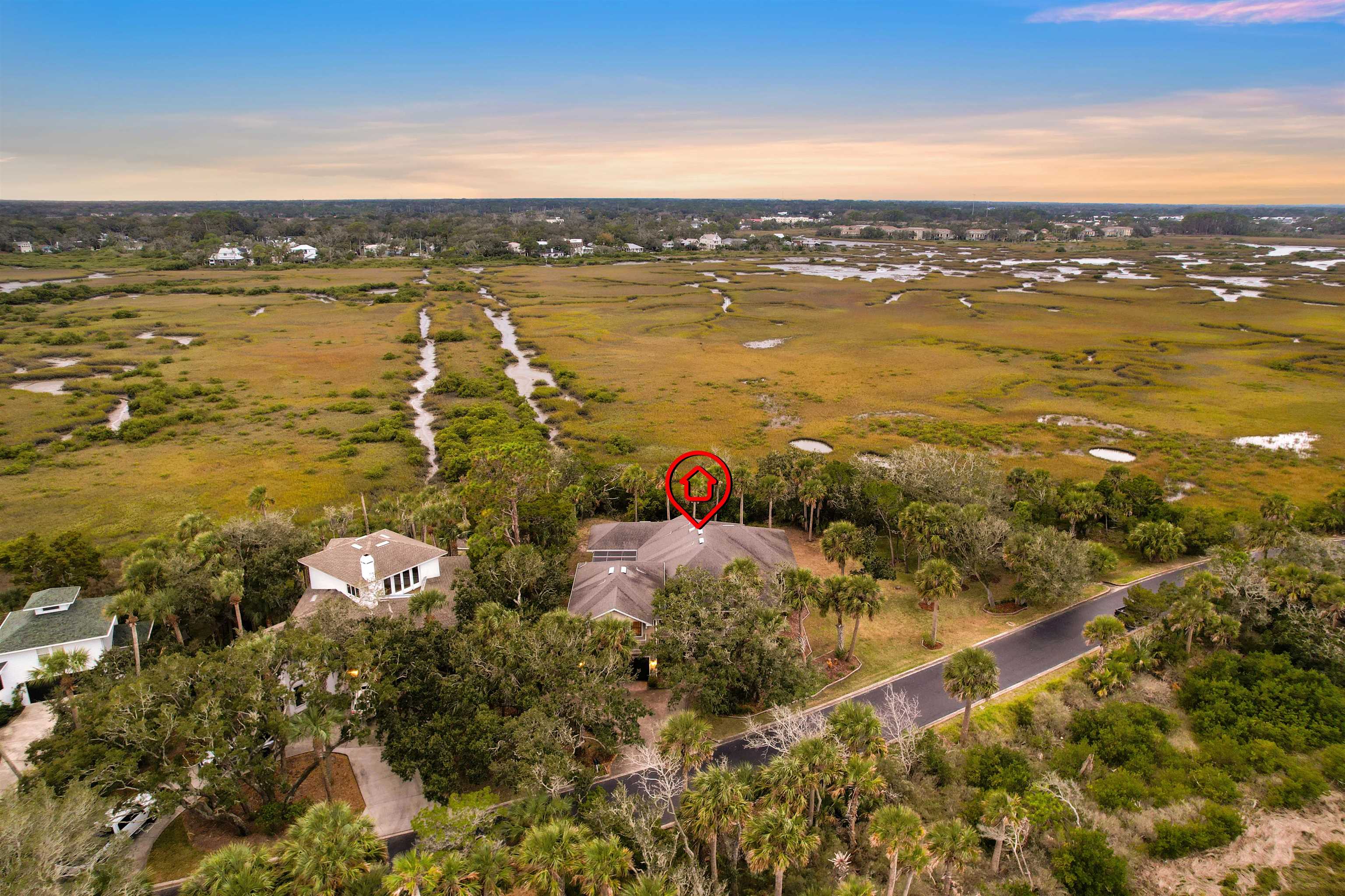 Image 61 of 70 For 3415 Lands End Dr