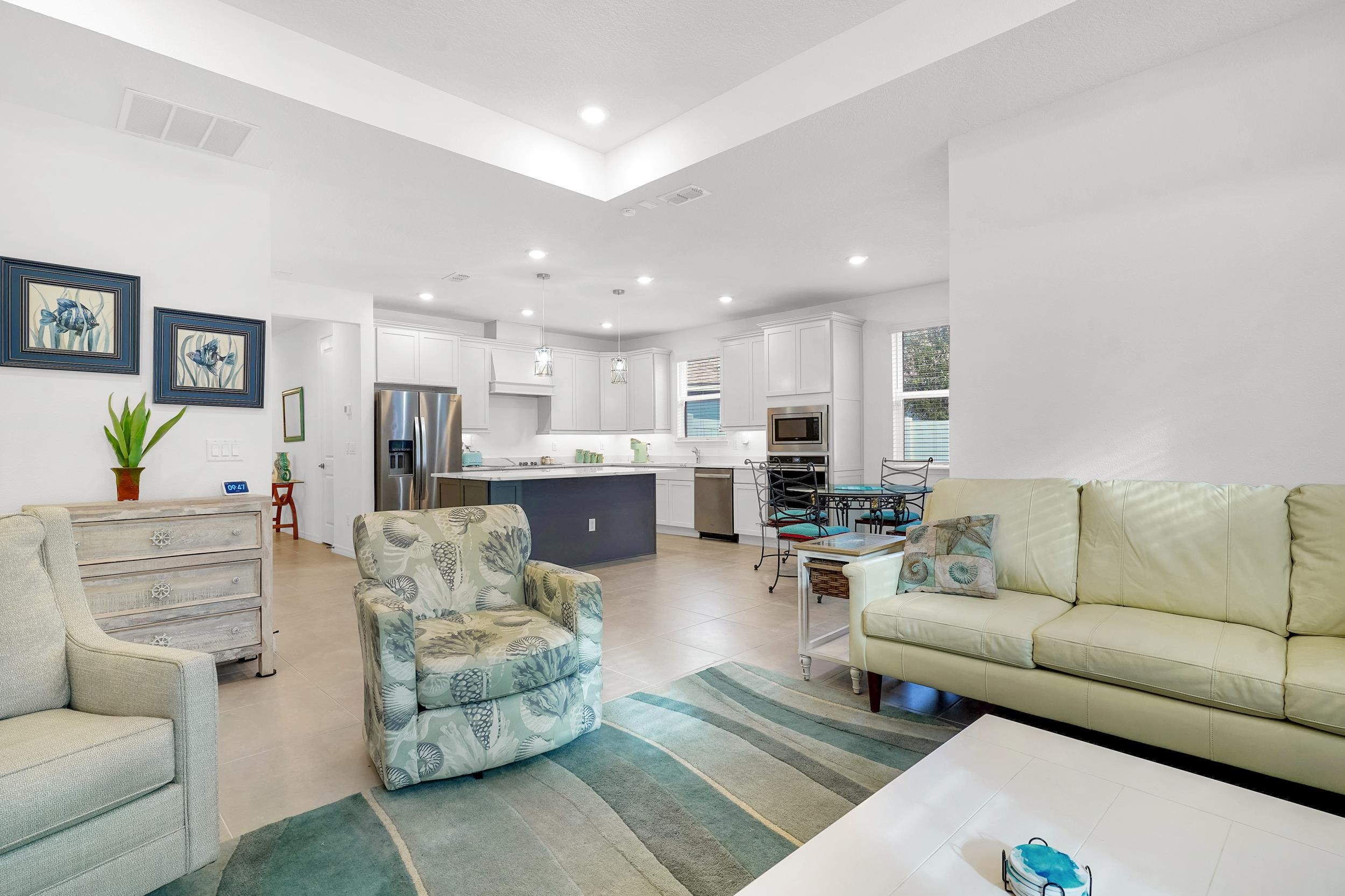 Image 2 of 38 For 127 Shell Creek Ct