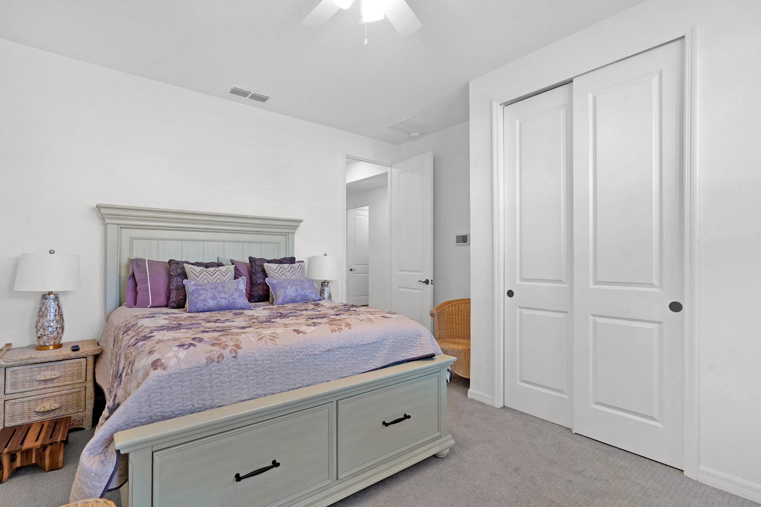 Image 25 of 38 For 127 Shell Creek Ct