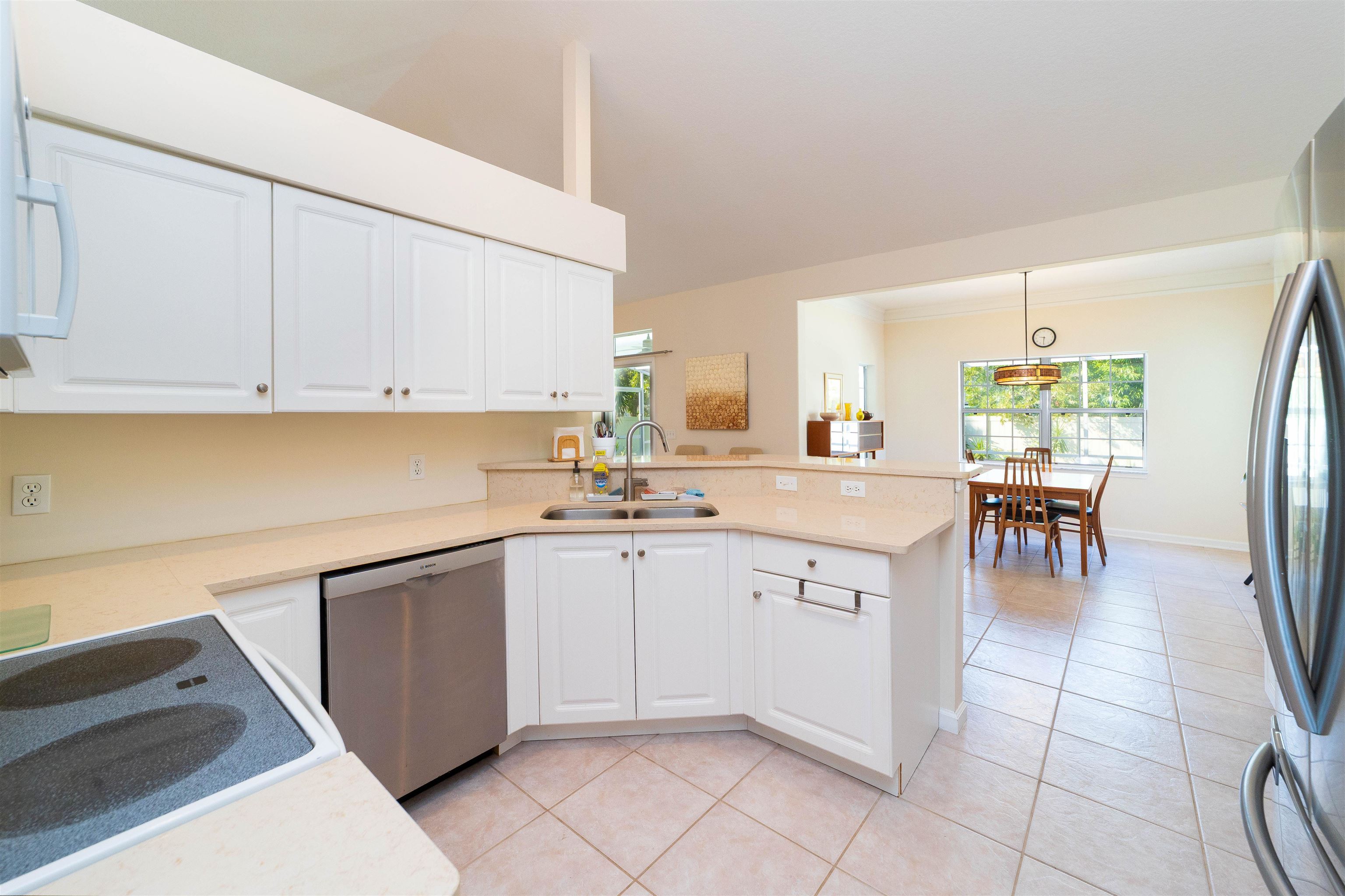 Image 16 of 38 For 101 Caretta Circle