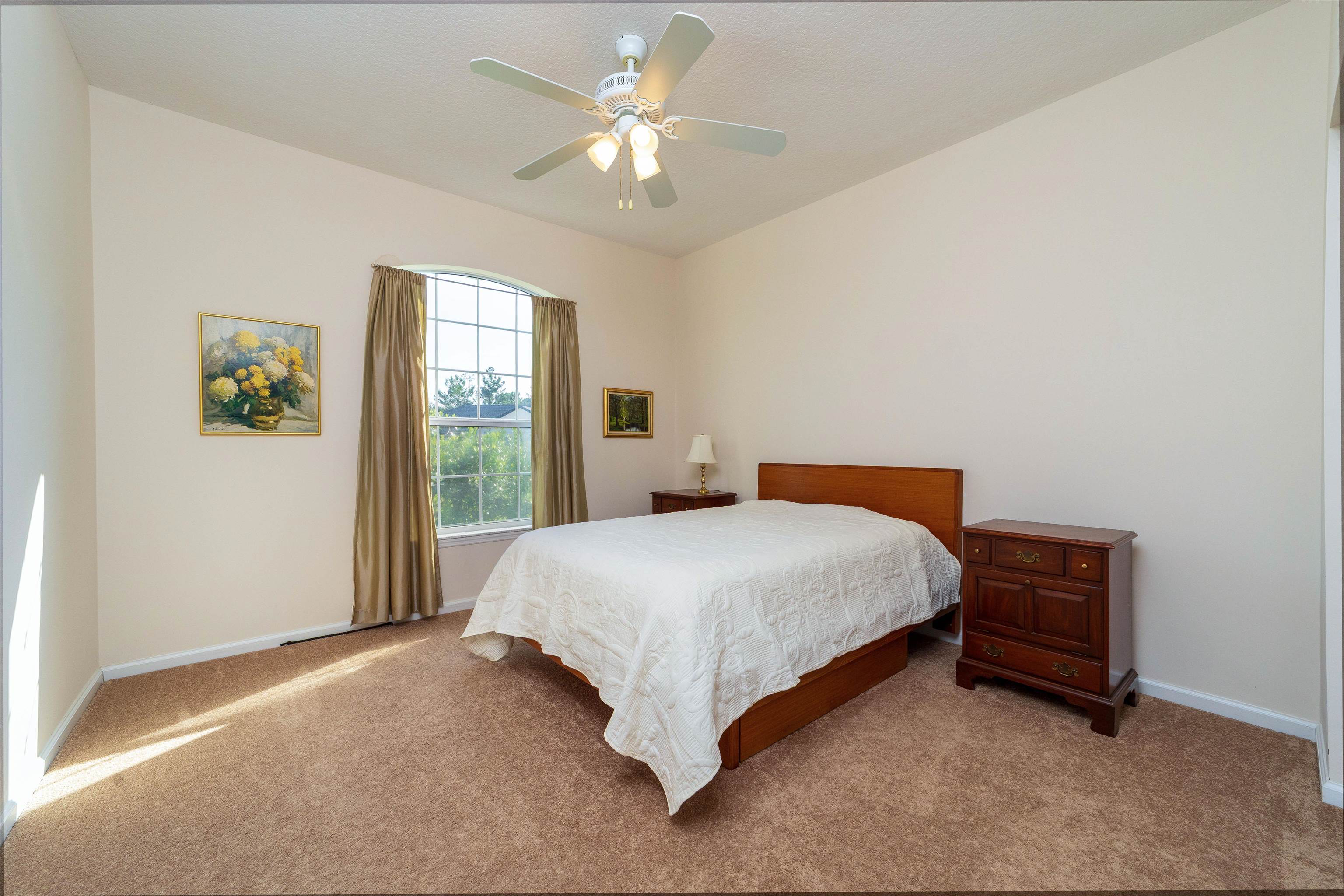 Image 24 of 38 For 101 Caretta Circle