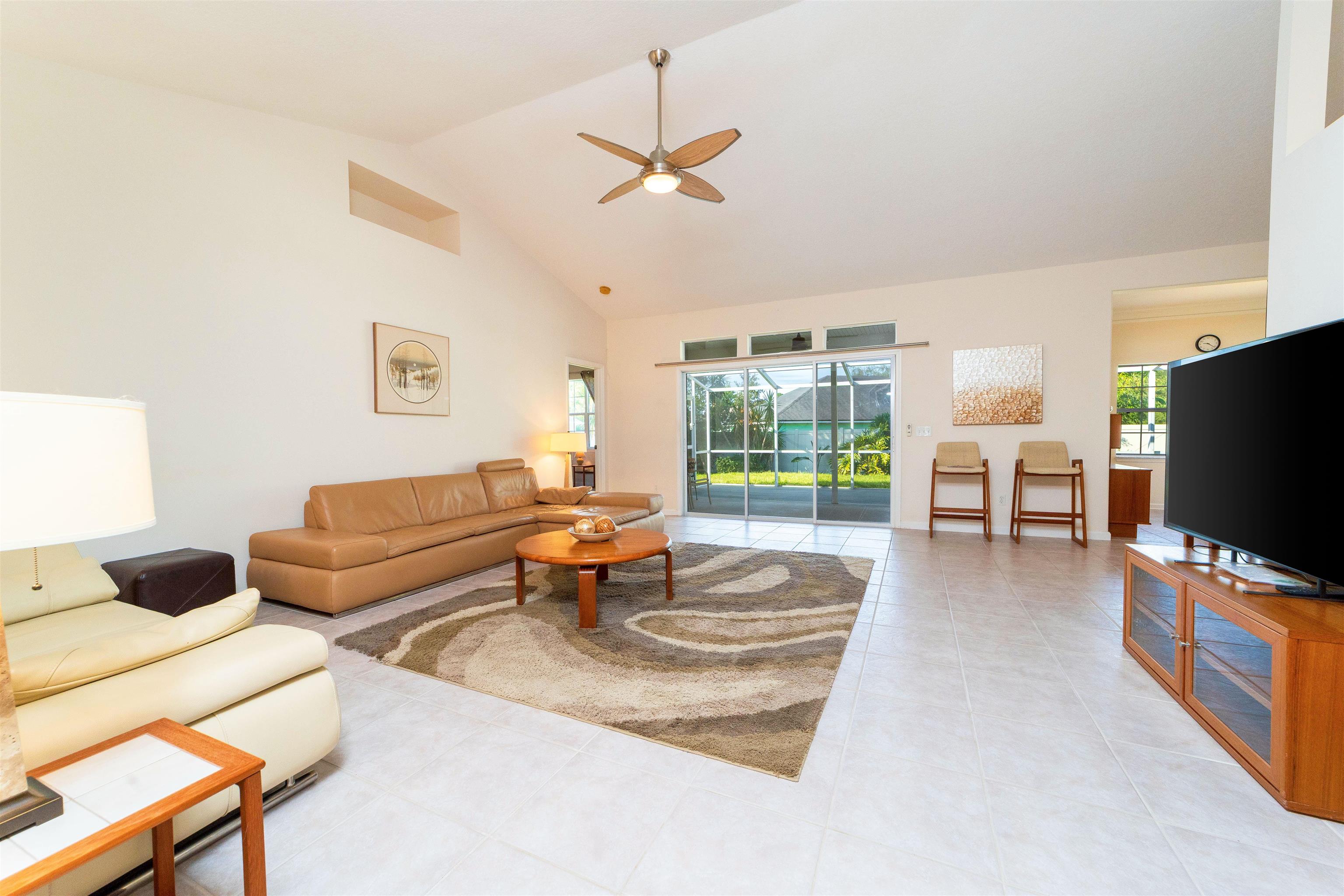 Image 8 of 38 For 101 Caretta Circle