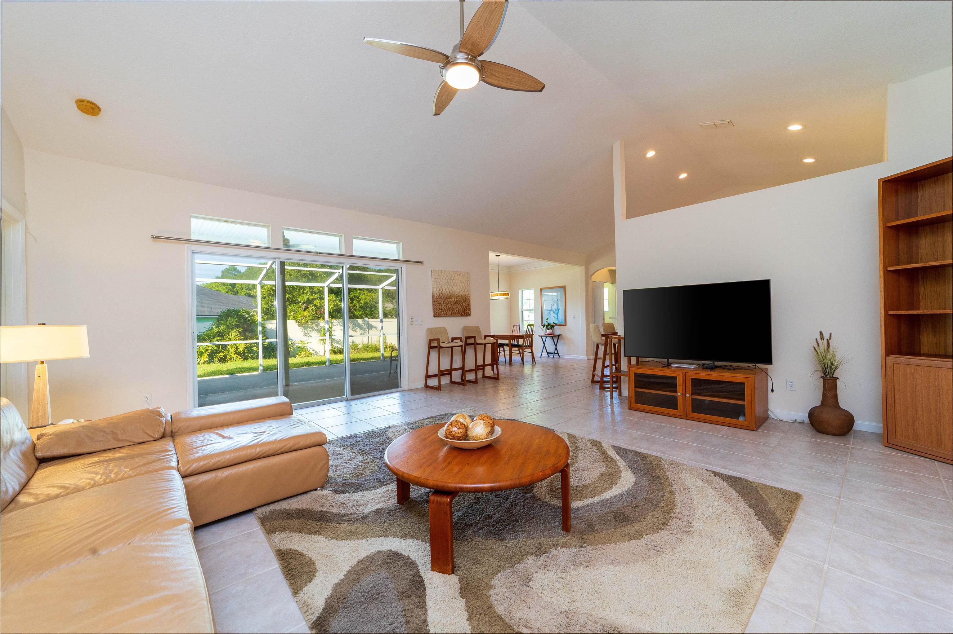 Image 9 of 38 For 101 Caretta Circle