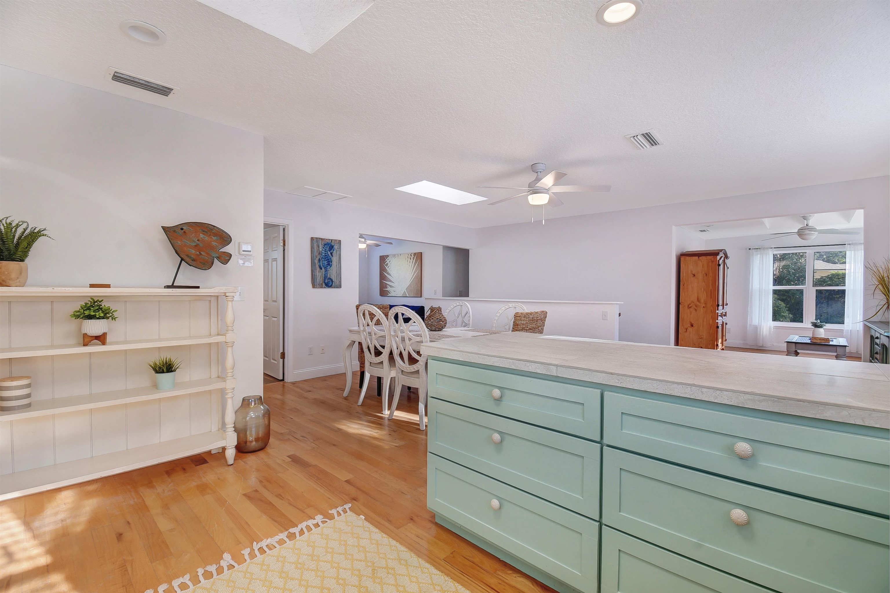 Image 6 of 31 For 3793 Flamingo St