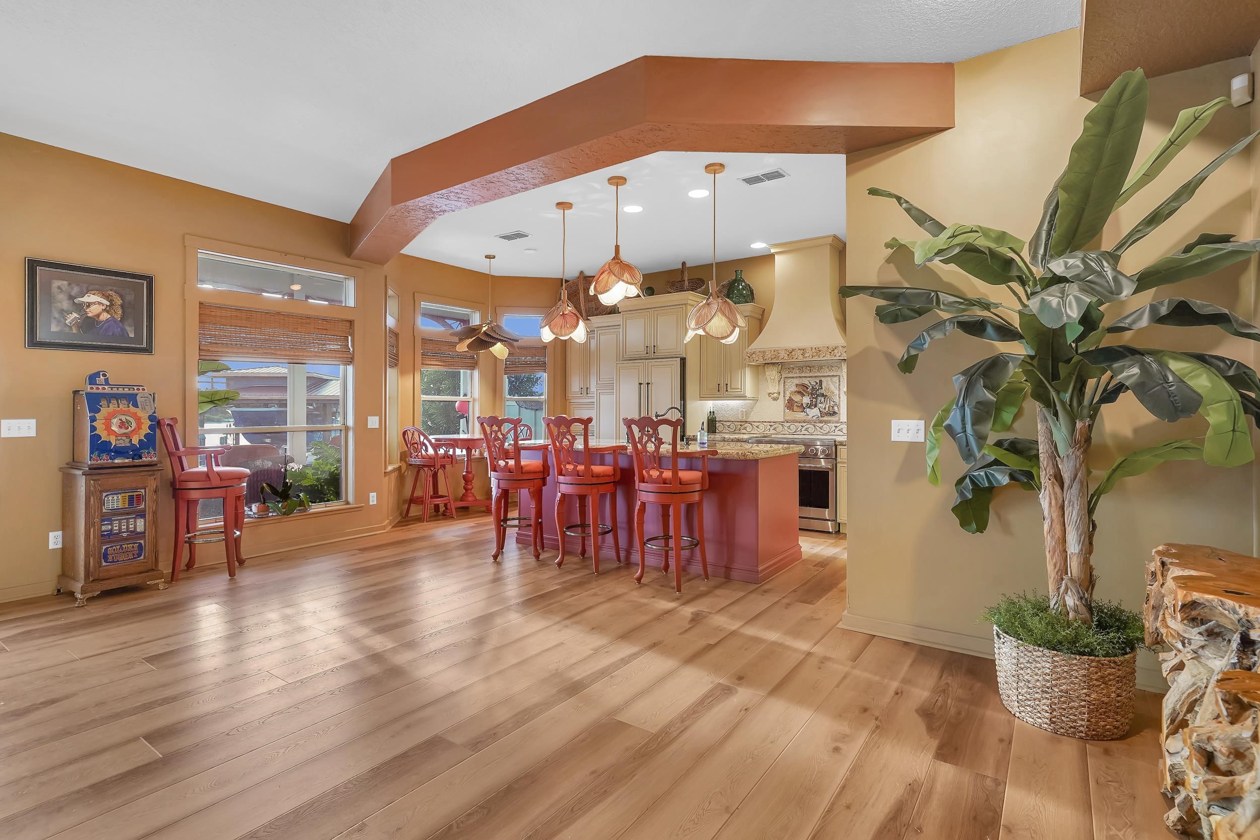 Image 16 of 73 For 9127 June Ln