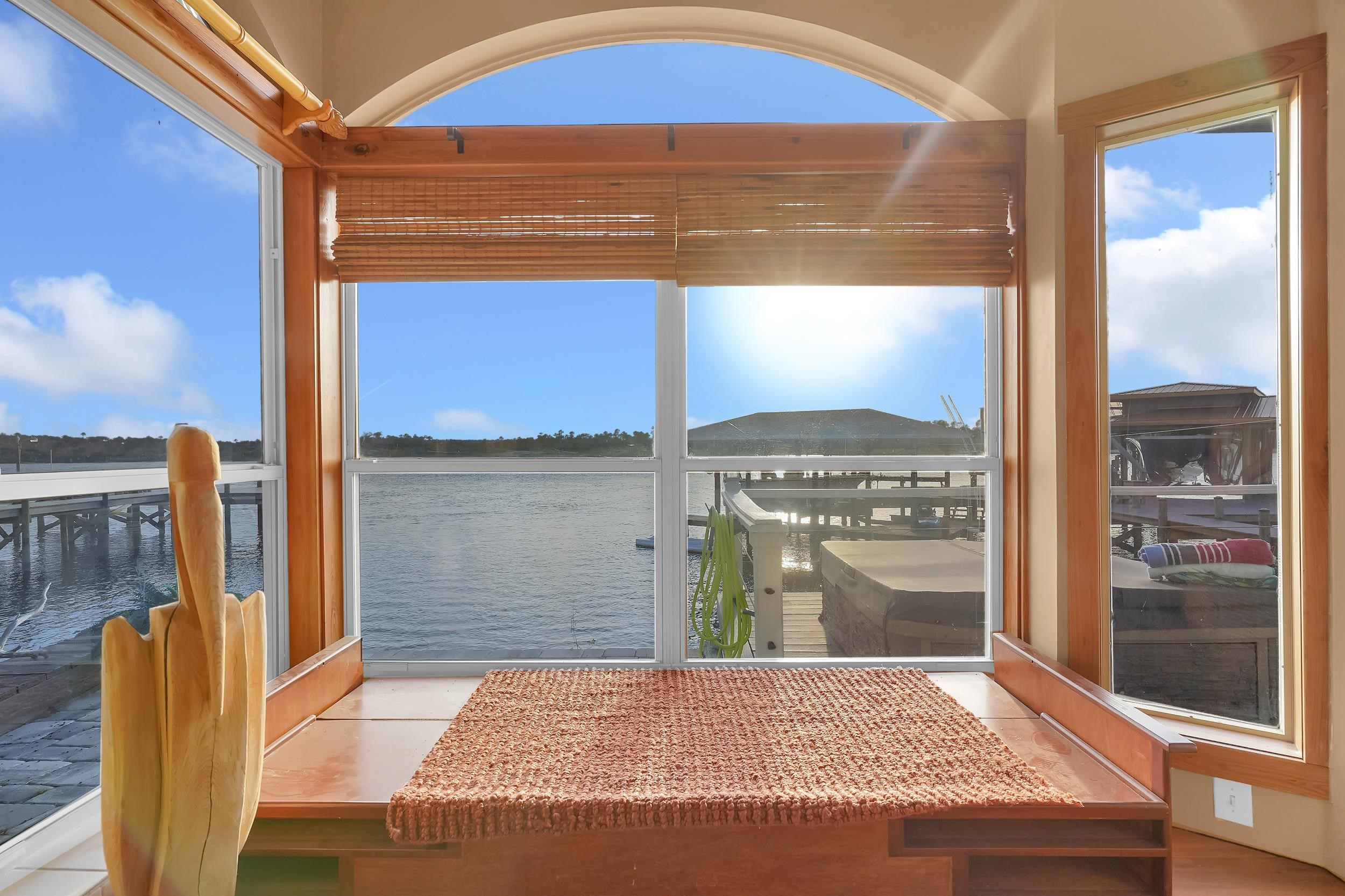 Image 23 of 73 For 9127 June Ln