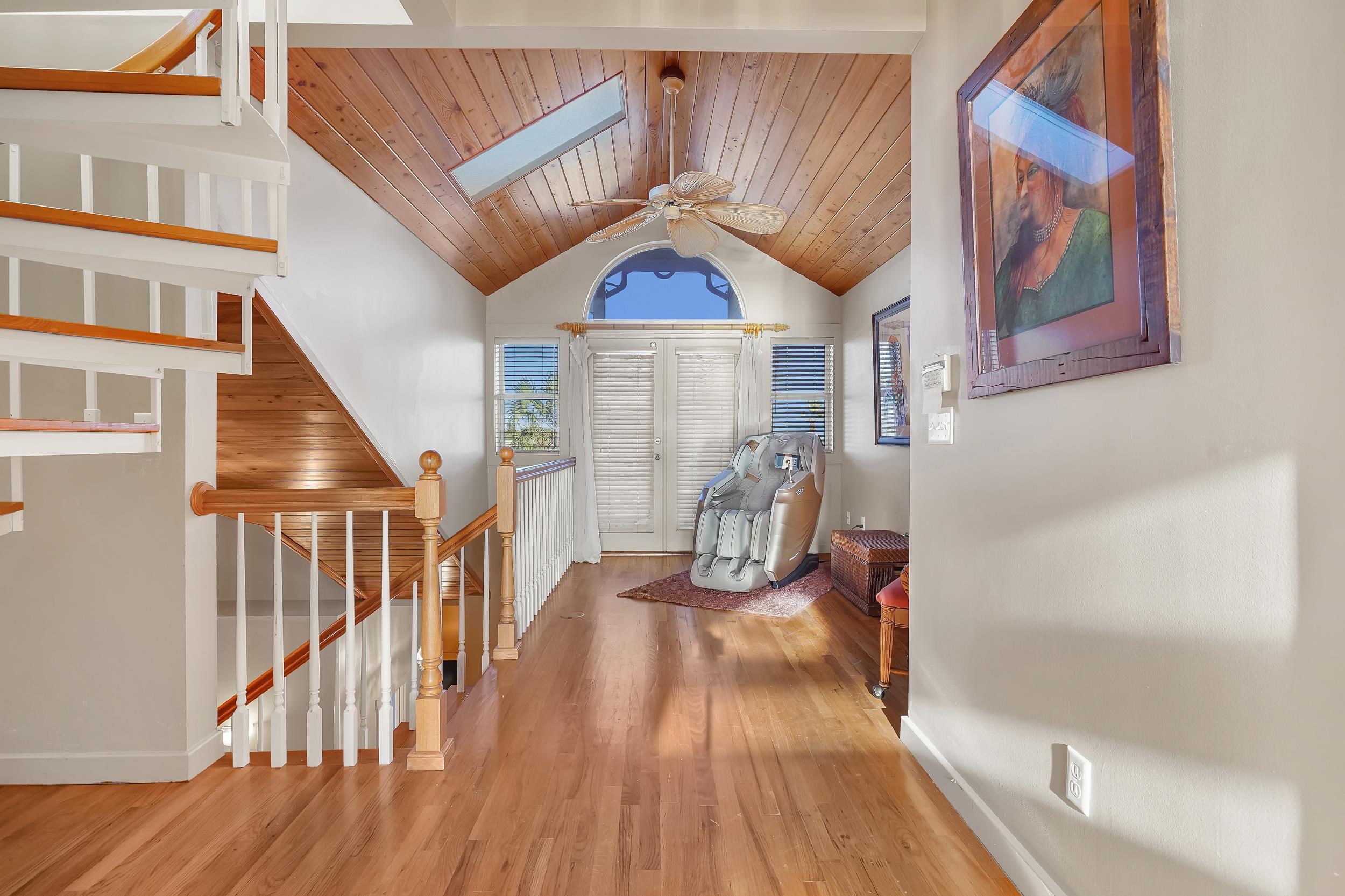 Image 26 of 73 For 9127 June Ln