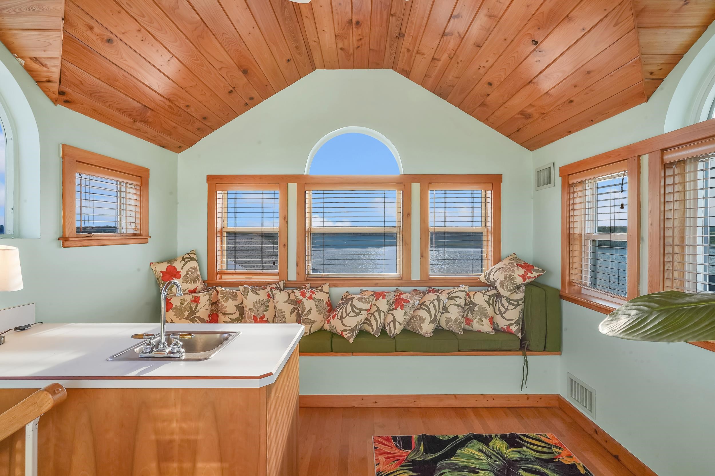 Image 39 of 73 For 9127 June Ln