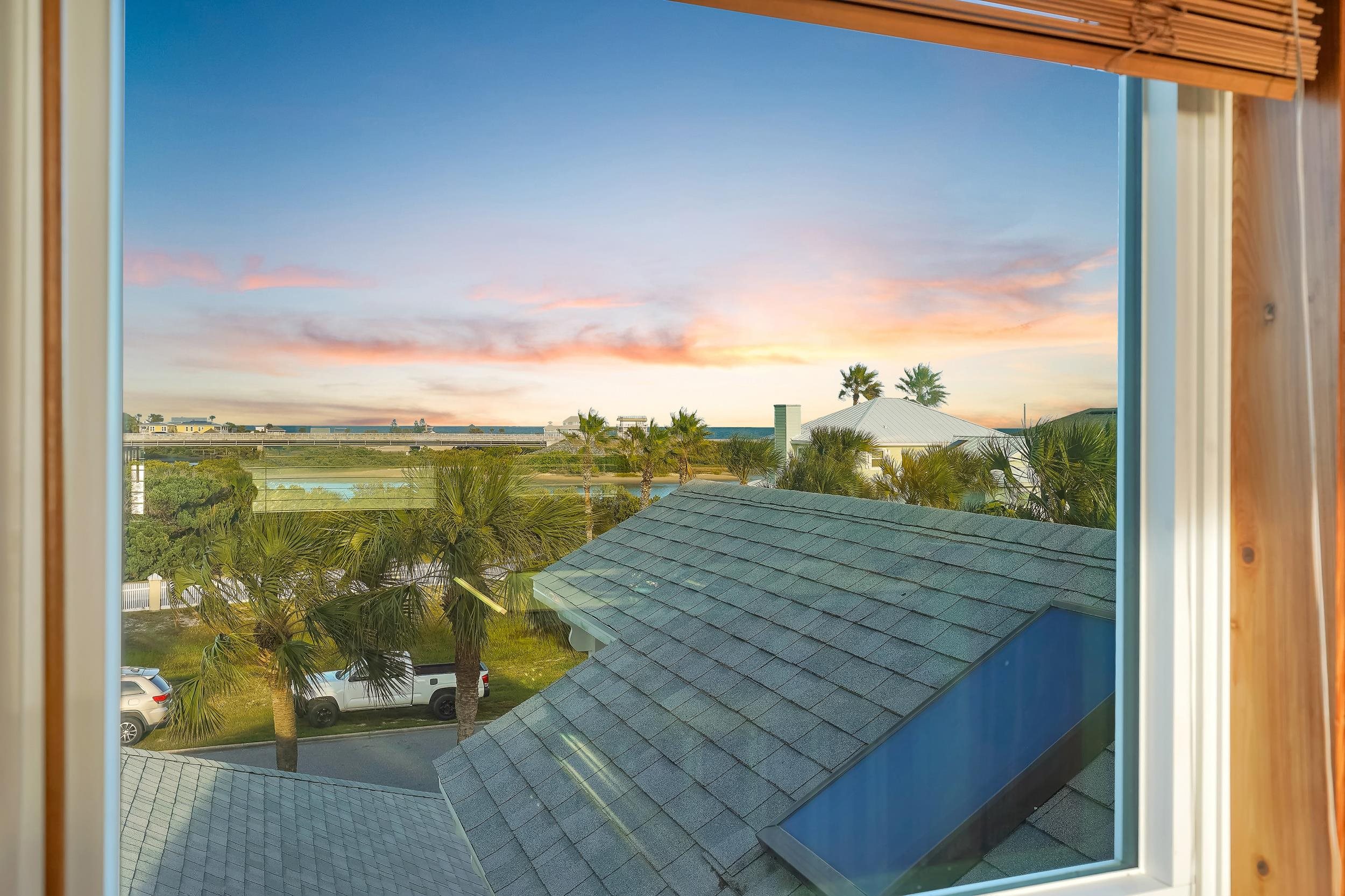 Image 40 of 73 For 9127 June Ln