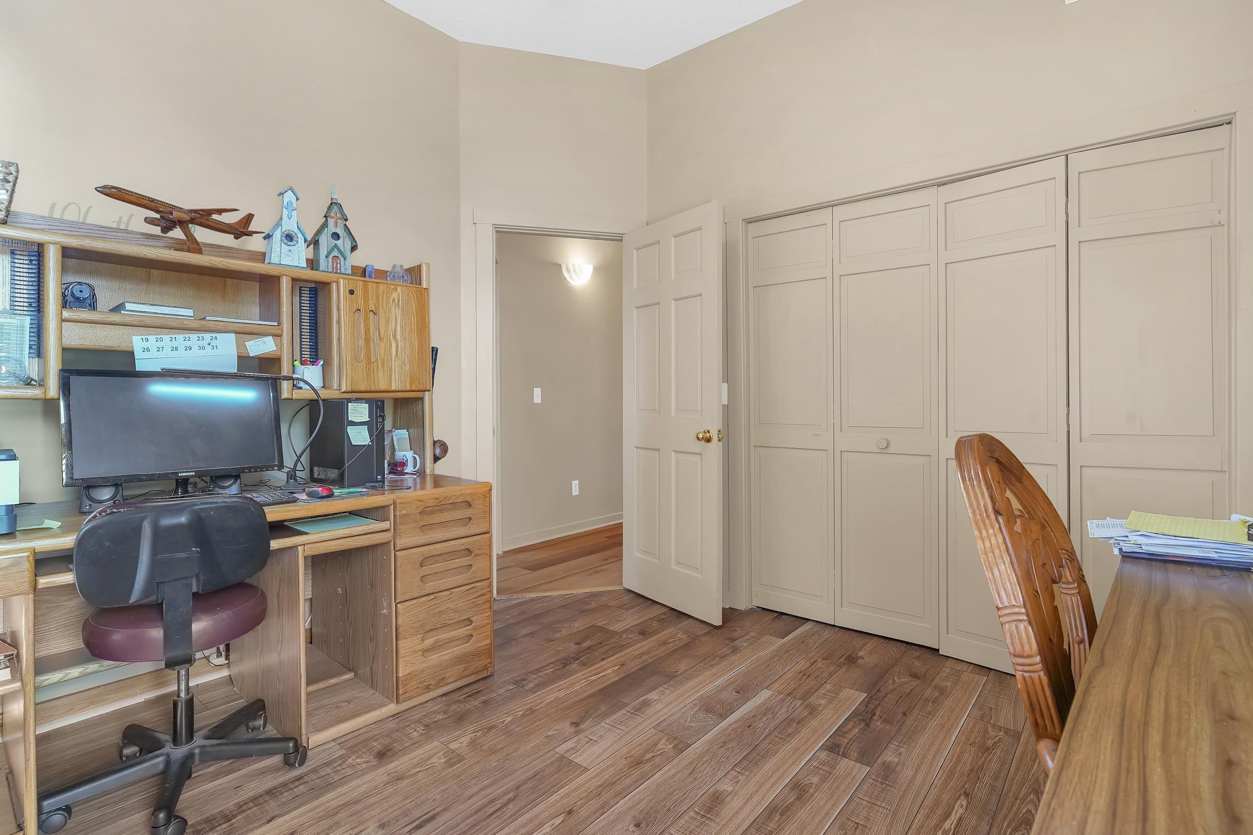 Image 47 of 73 For 9127 June Ln