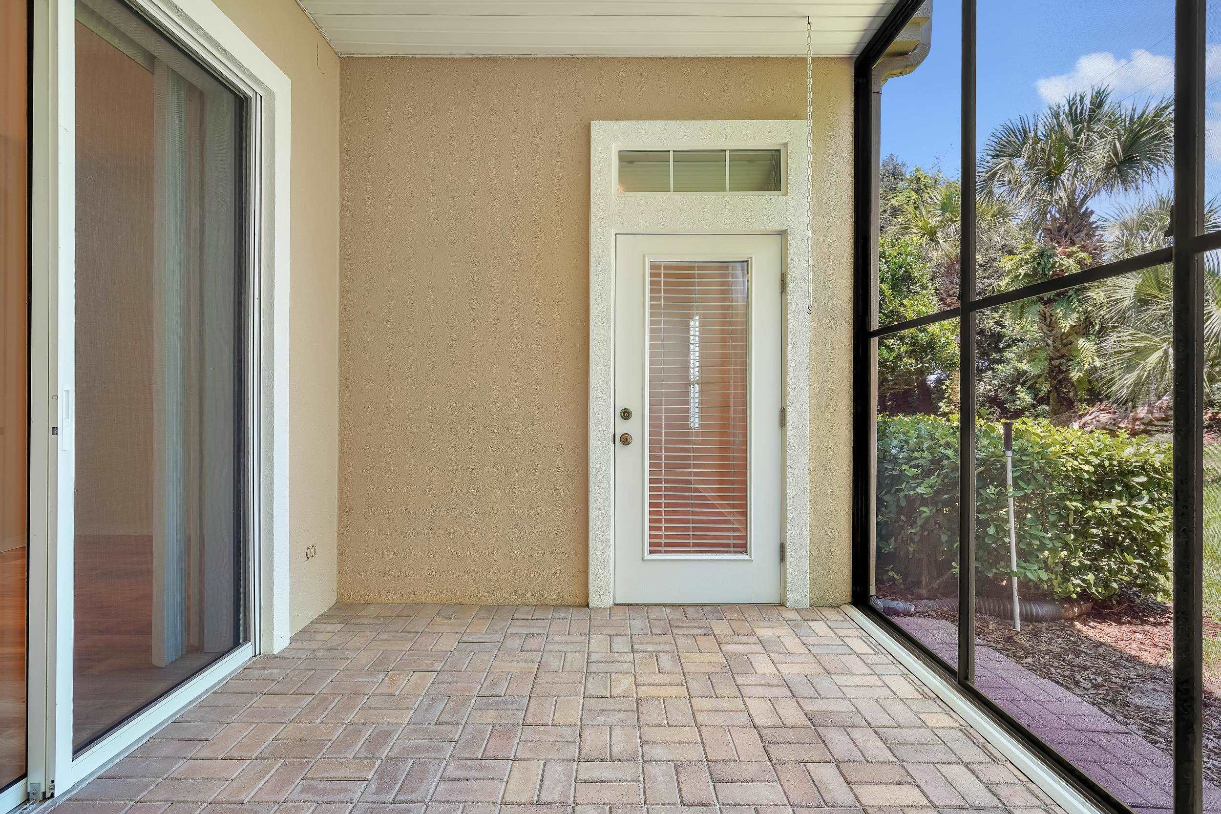 Image 34 of 44 For 1003 Makarios Dr