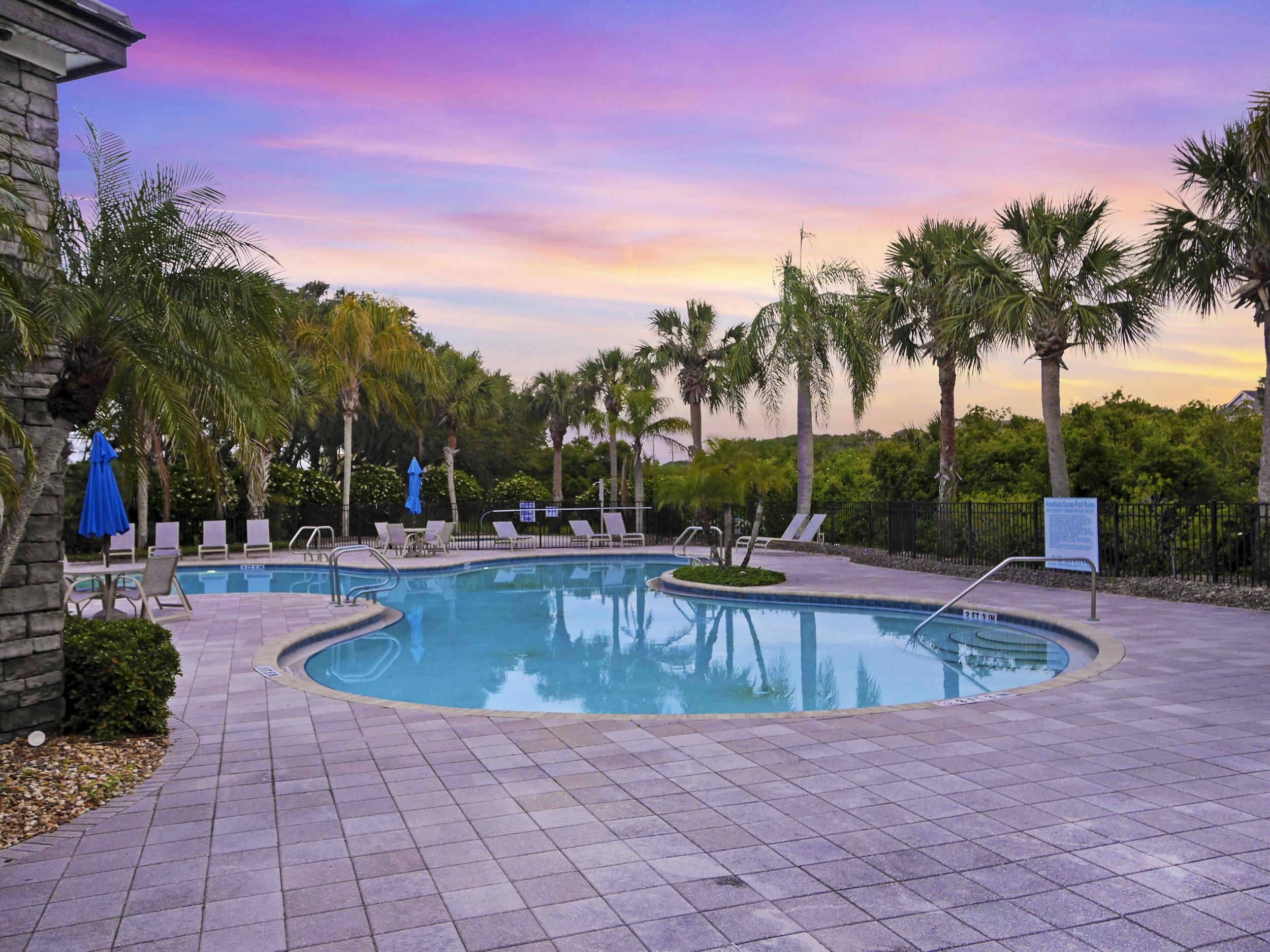 Image 4 of 44 For 1003 Makarios Dr