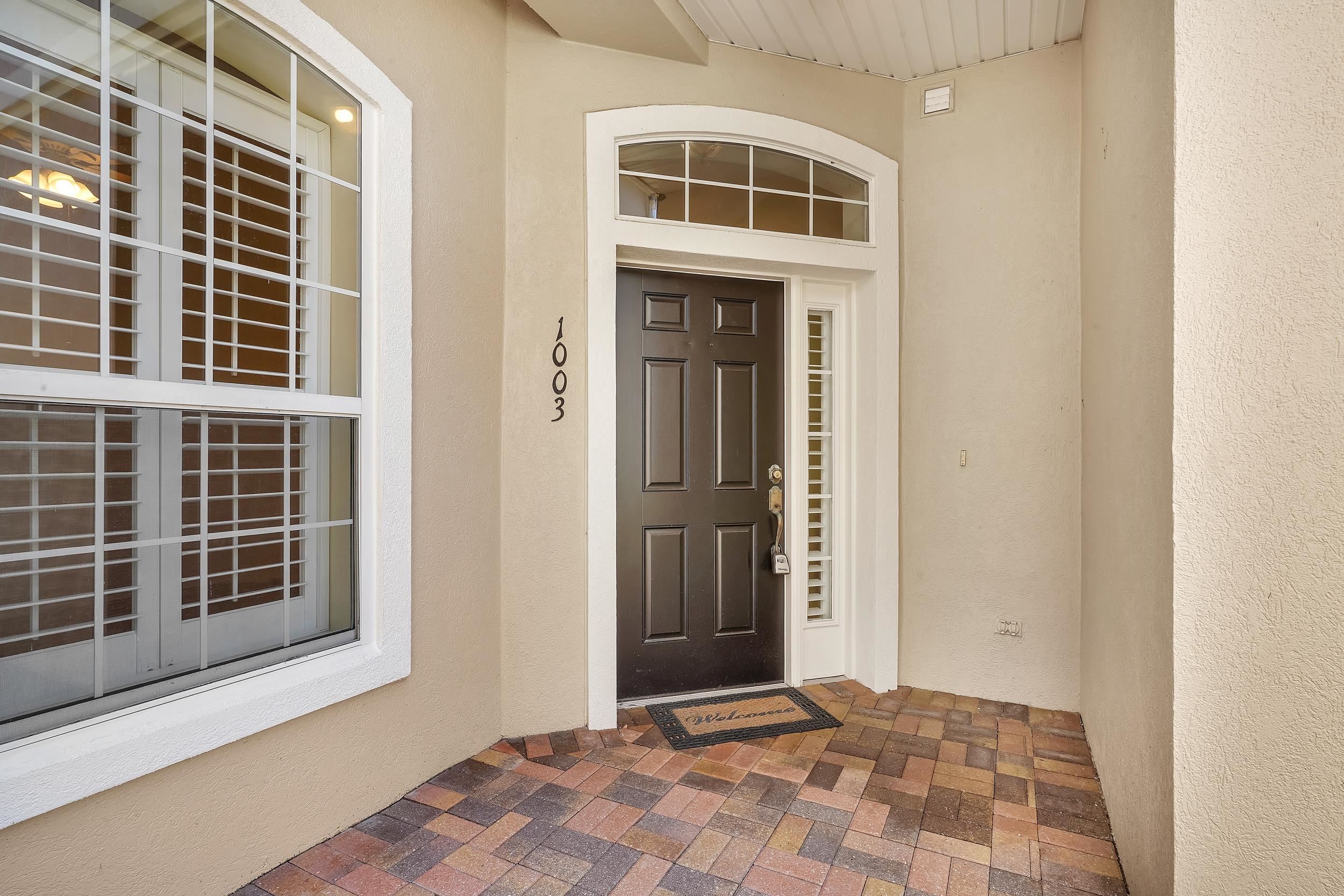 Image 7 of 44 For 1003 Makarios Dr