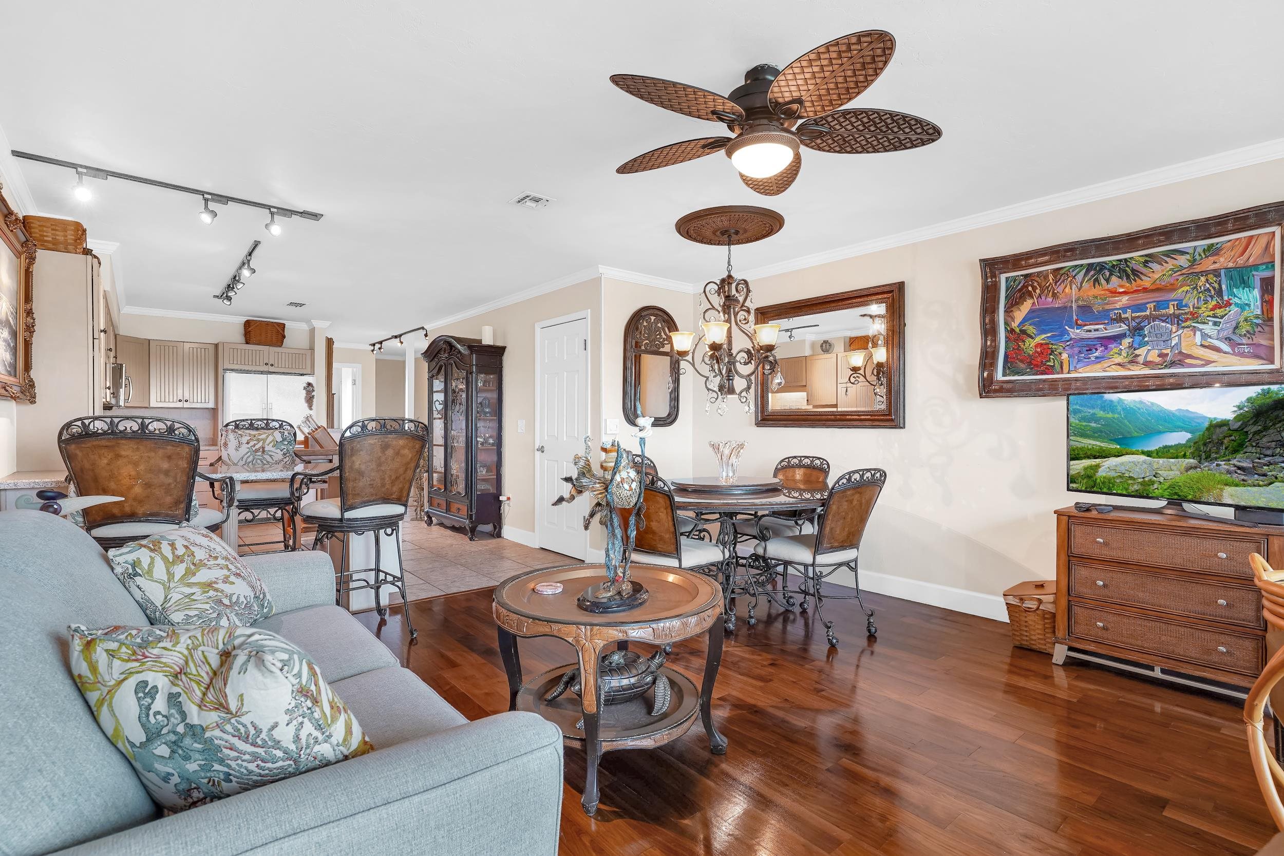 Image 10 of 39 For 3385 Coastal Hwy  1