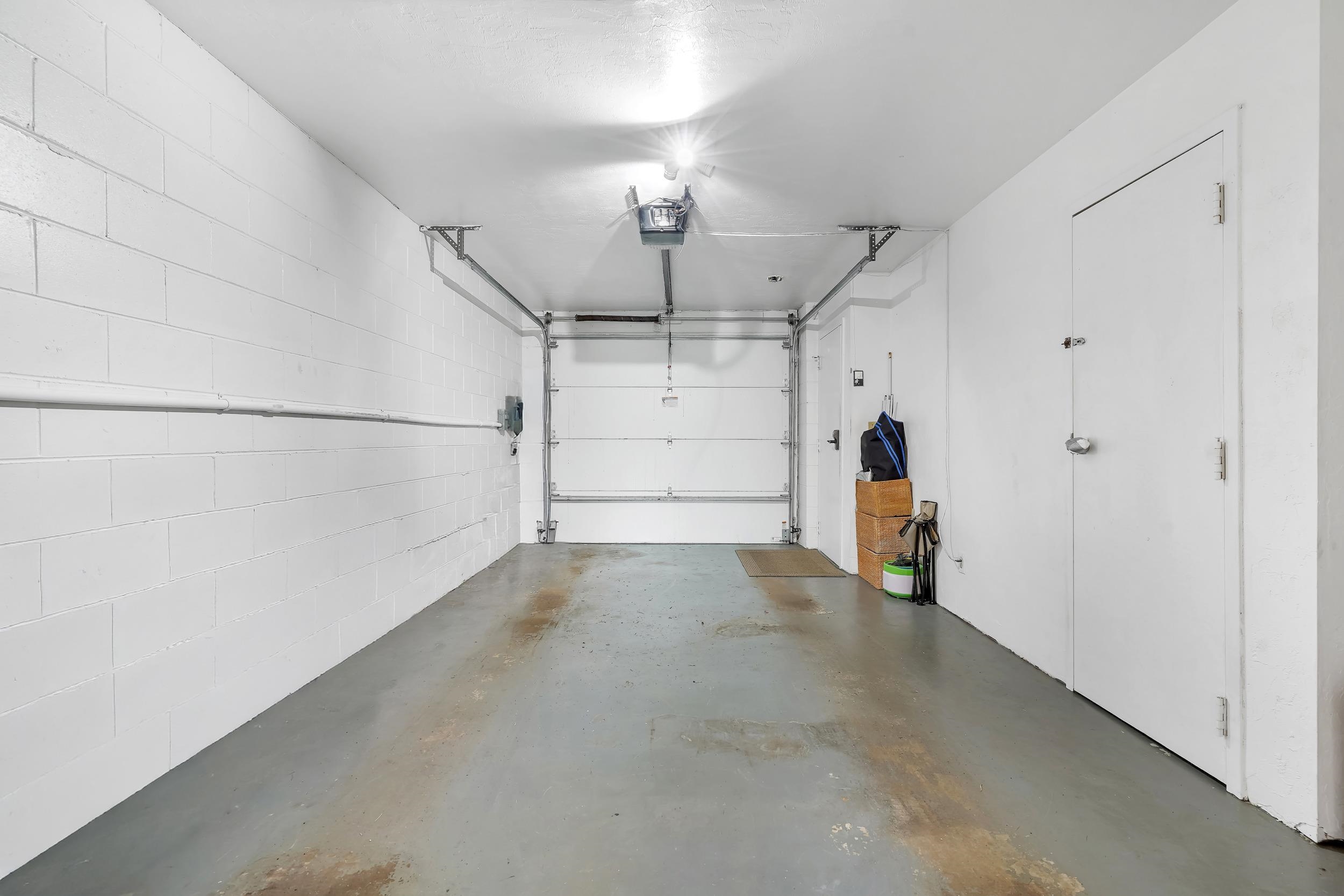 Image 36 of 39 For 3385 Coastal Hwy  1