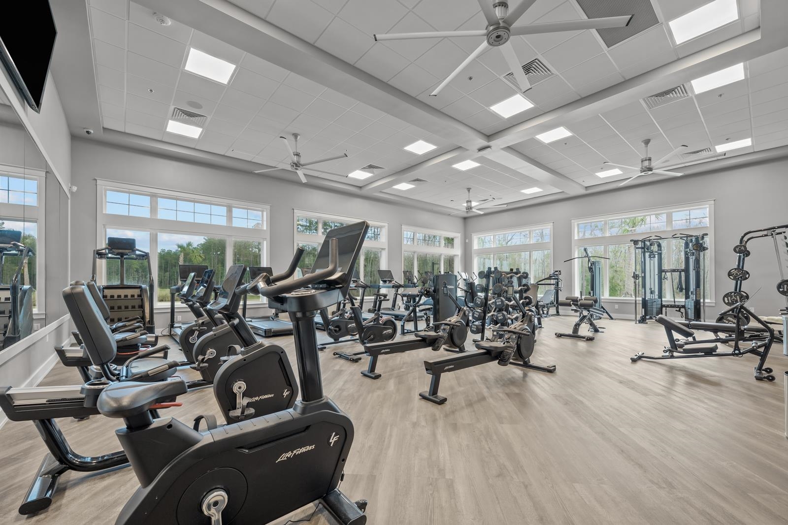 Image 73 of 91 For 23 Moneyball Cir