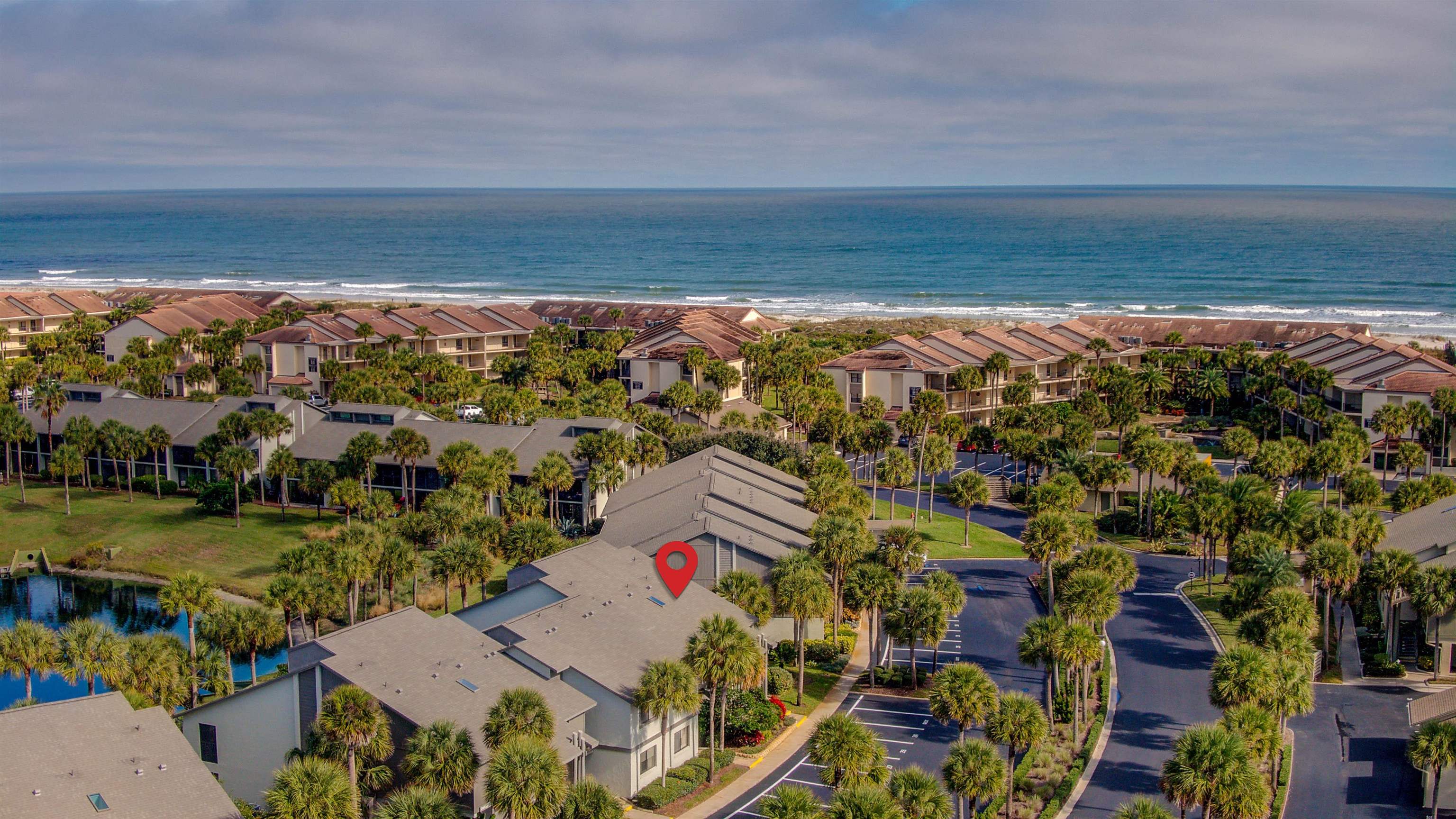 Image 2 of 50 For 27 Village Del Lago Cir