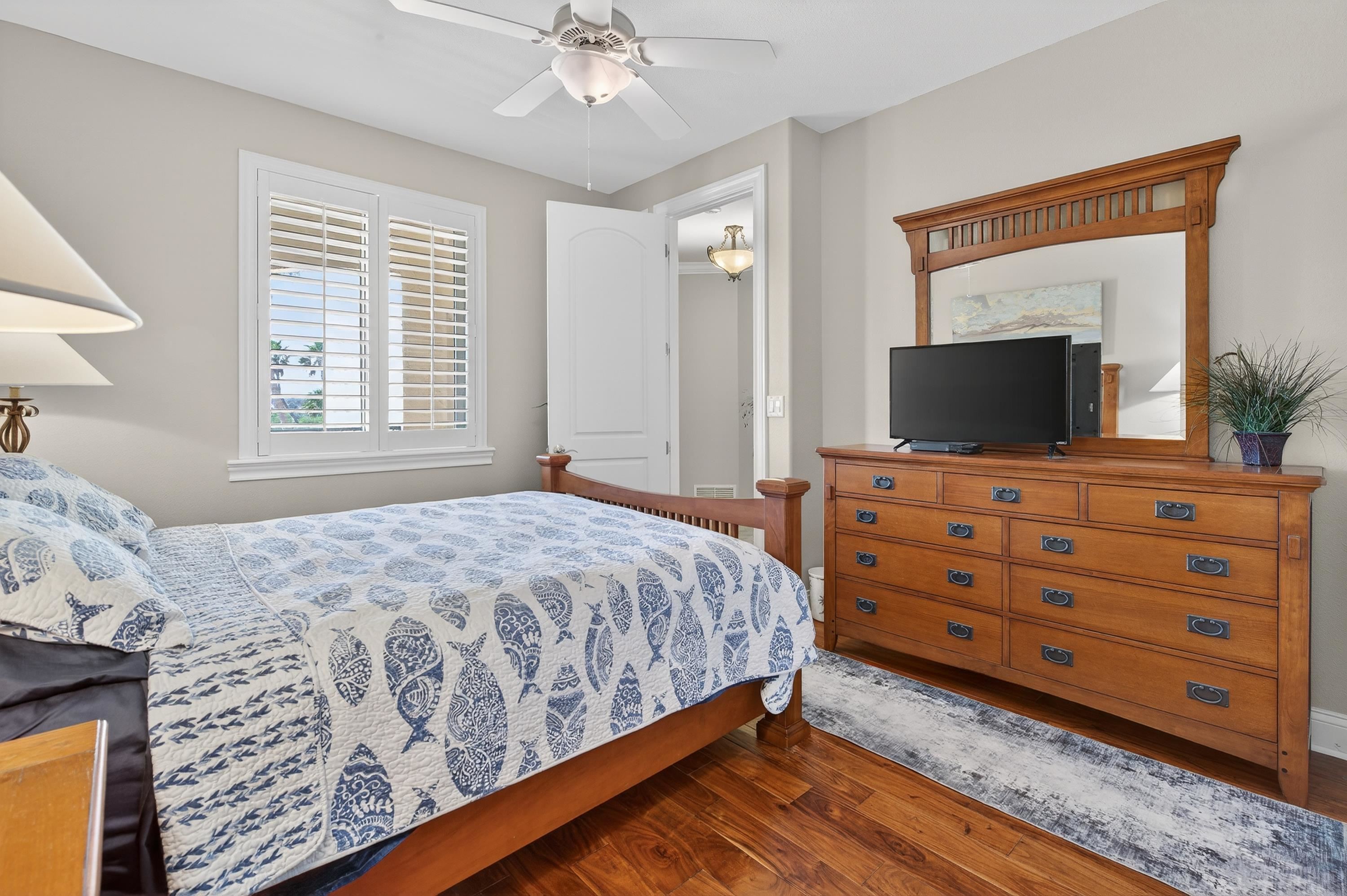 Image 18 of 43 For 2450 N Ocean Shore Blvd  C - 115