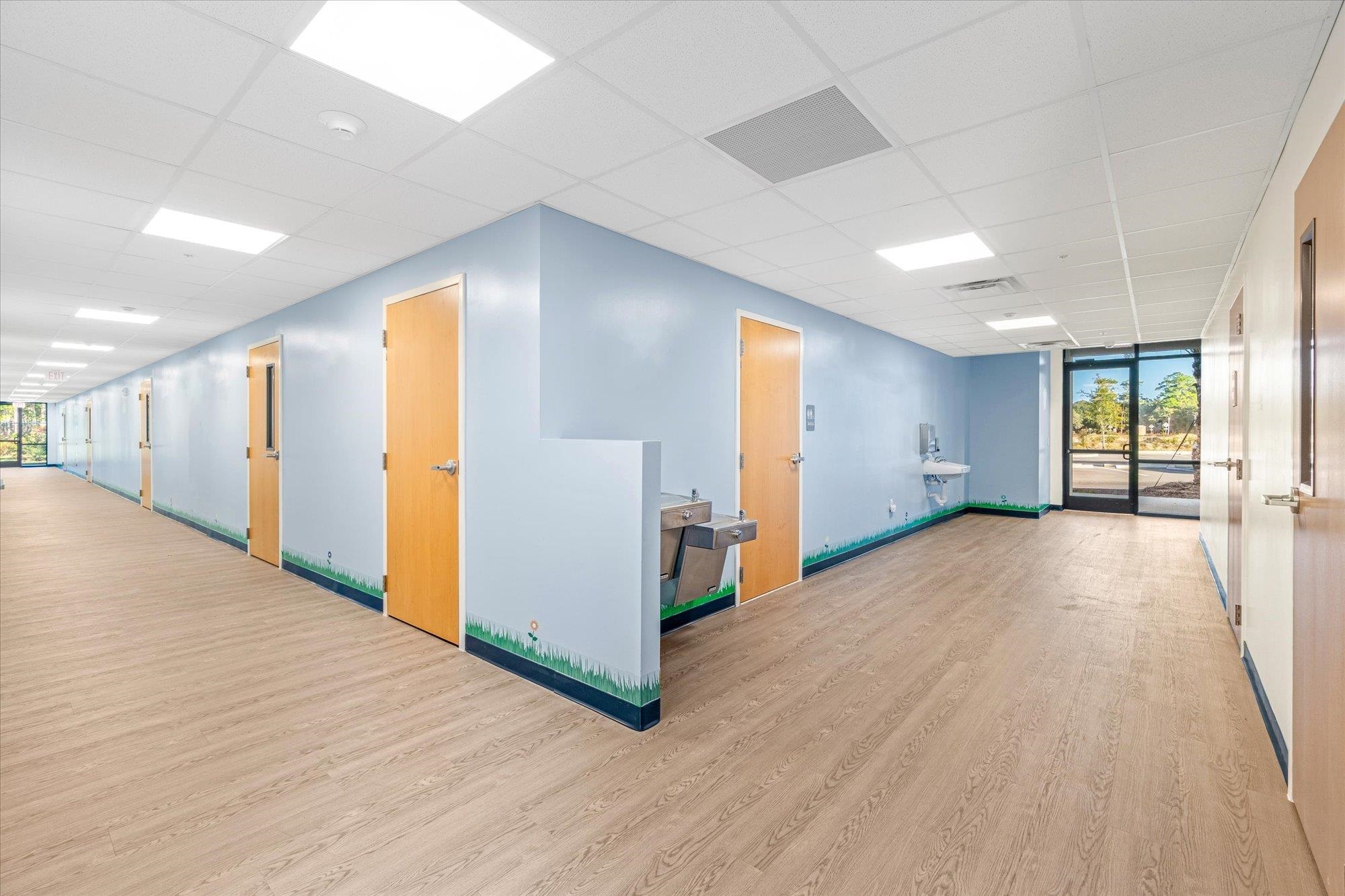 Image 22 of 65 For 481 Shores Blvd.