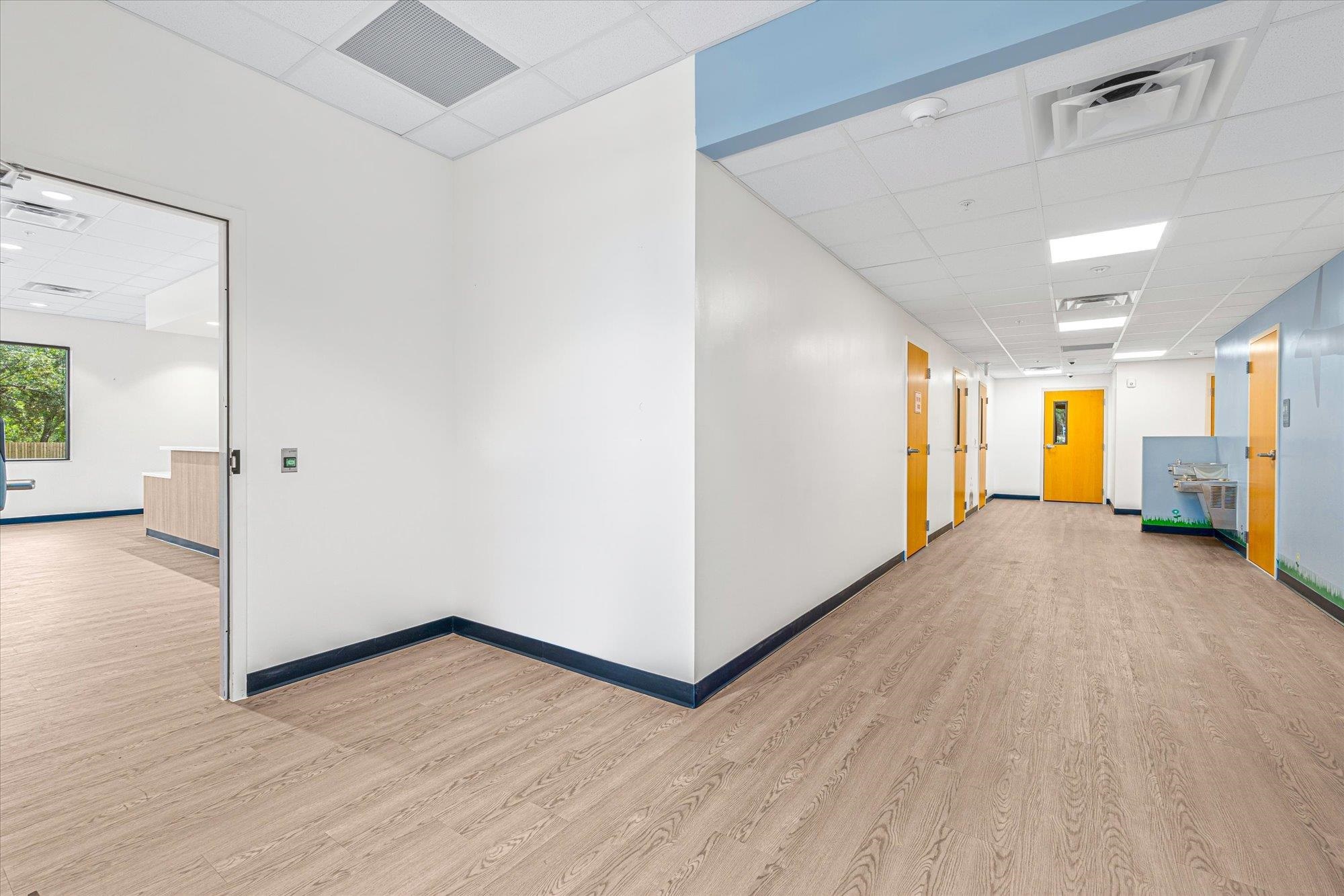 Image 48 of 65 For 481 Shores Blvd.