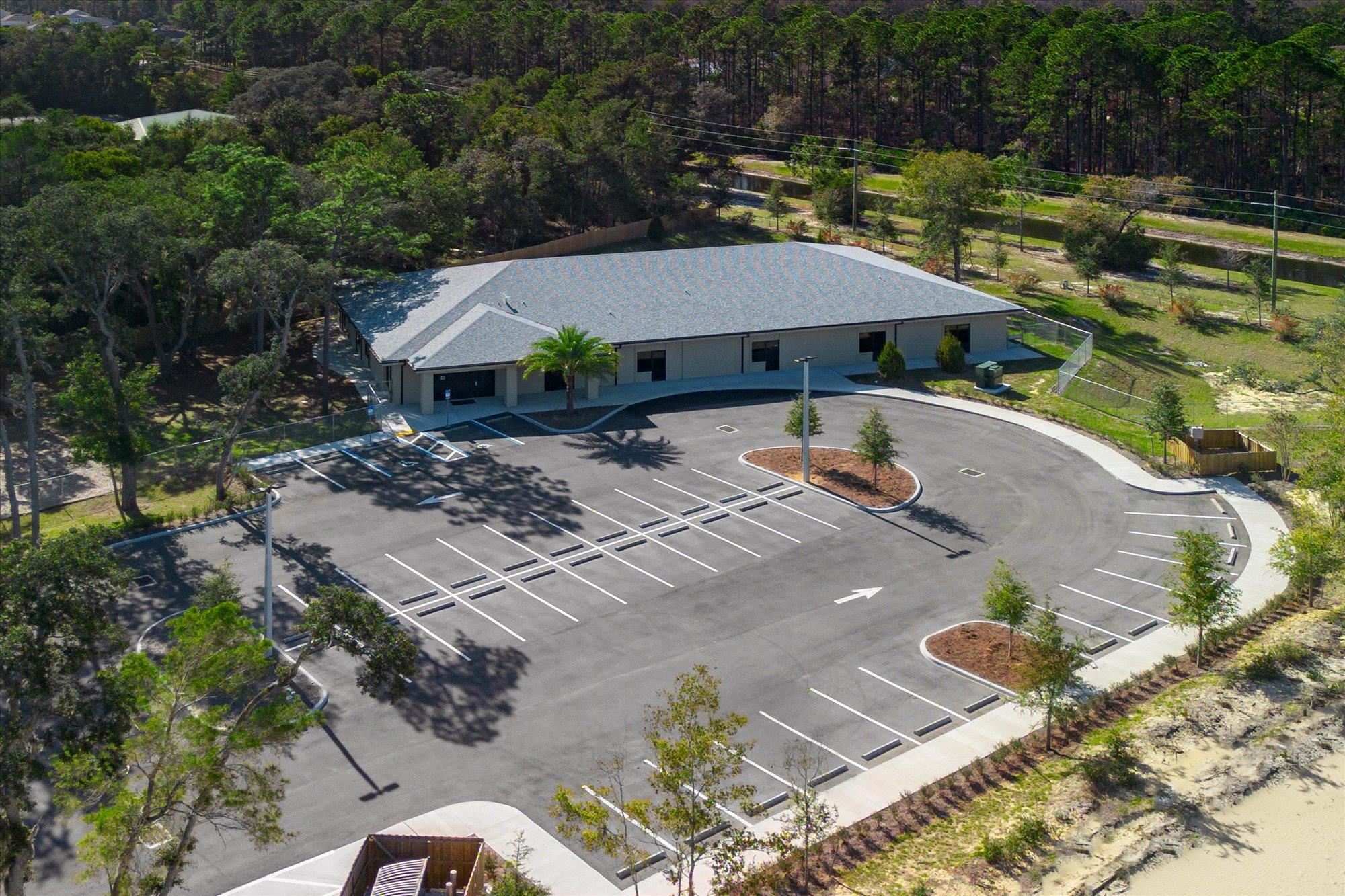 Image 56 of 65 For 481 Shores Blvd.