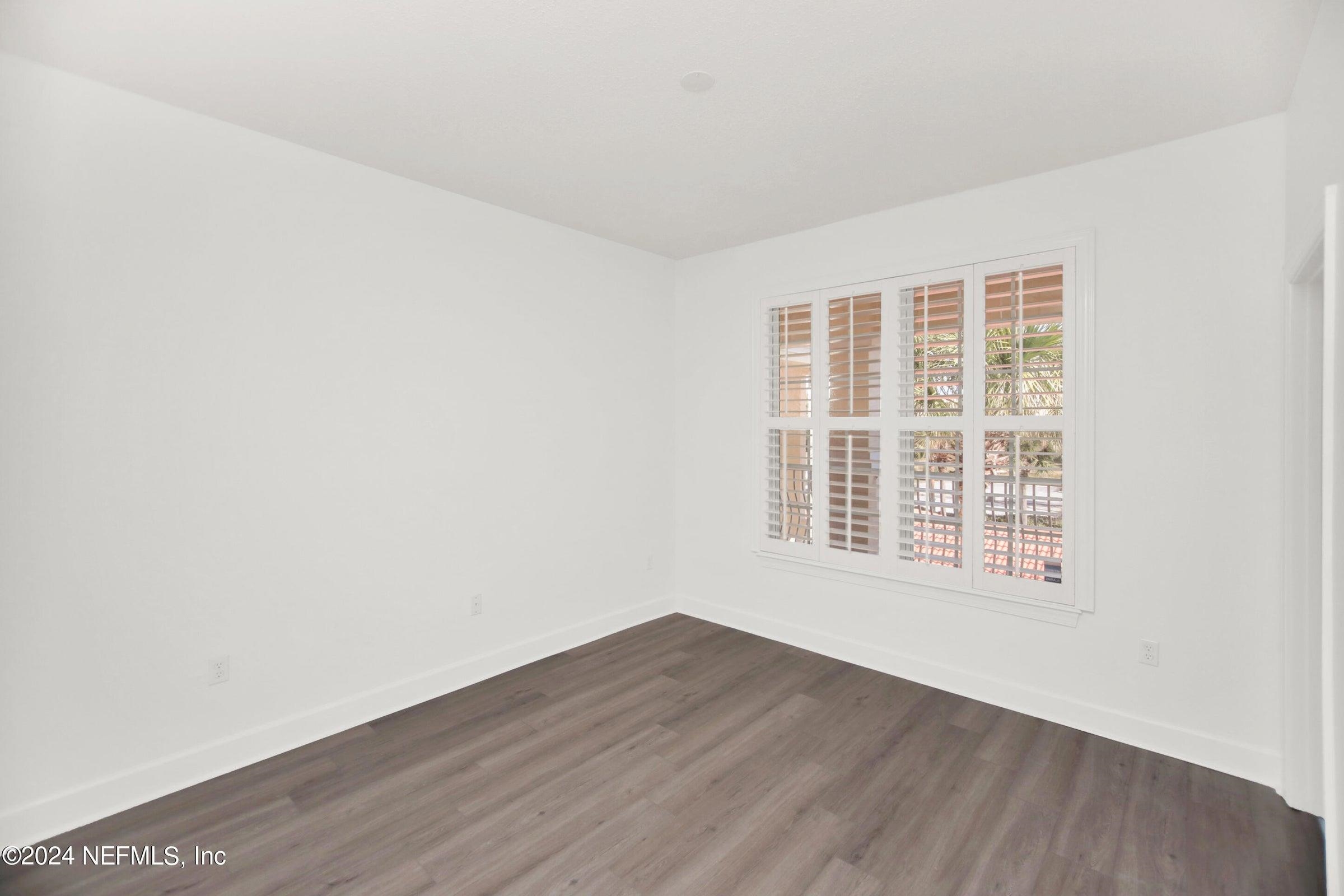 Image 22 of 24 For 415 Ocean Grande Drive N 305