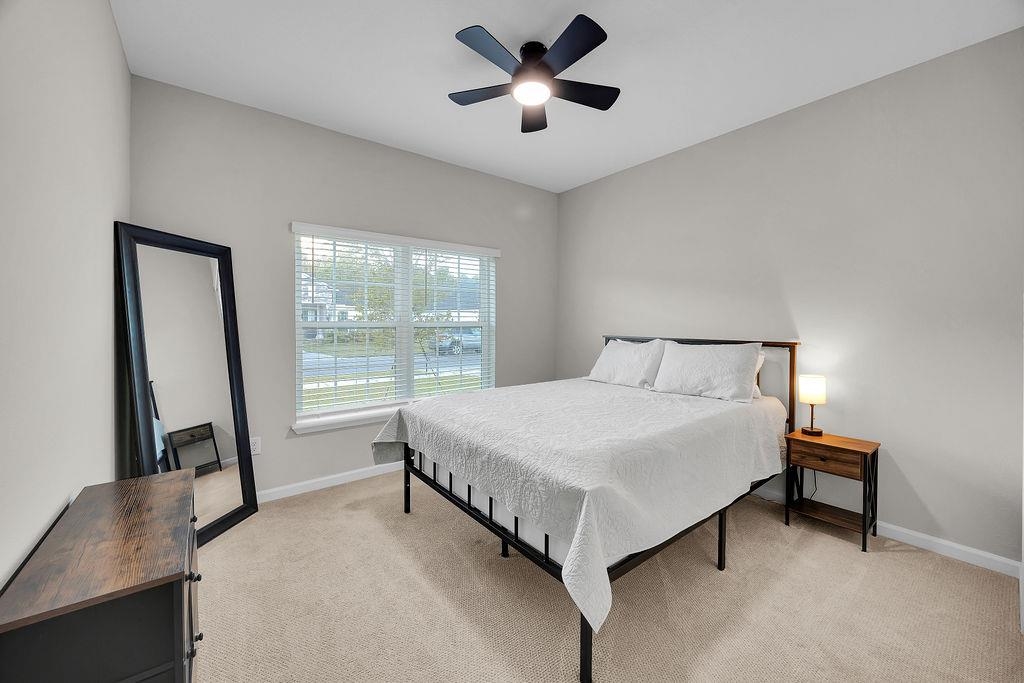 Image 20 of 52 For 161 Goldcrest Way