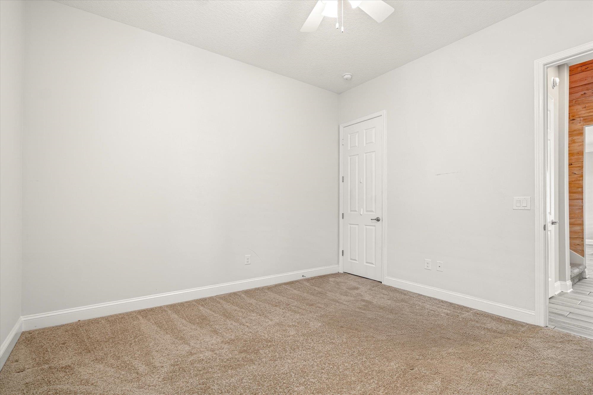 Image 25 of 64 For 20 Sunrise Cir