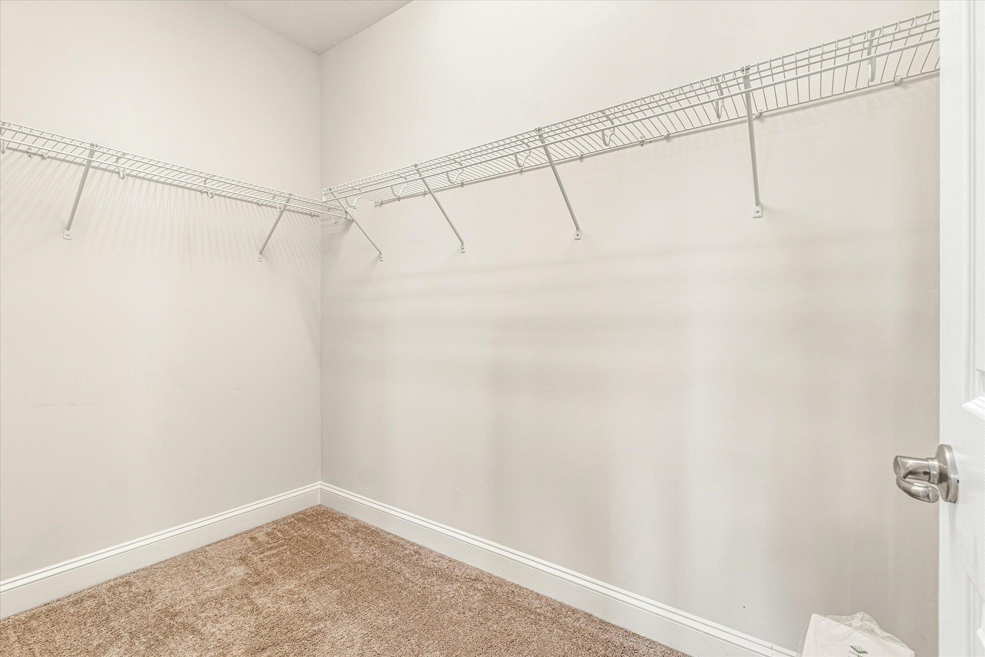 Image 33 of 64 For 20 Sunrise Cir