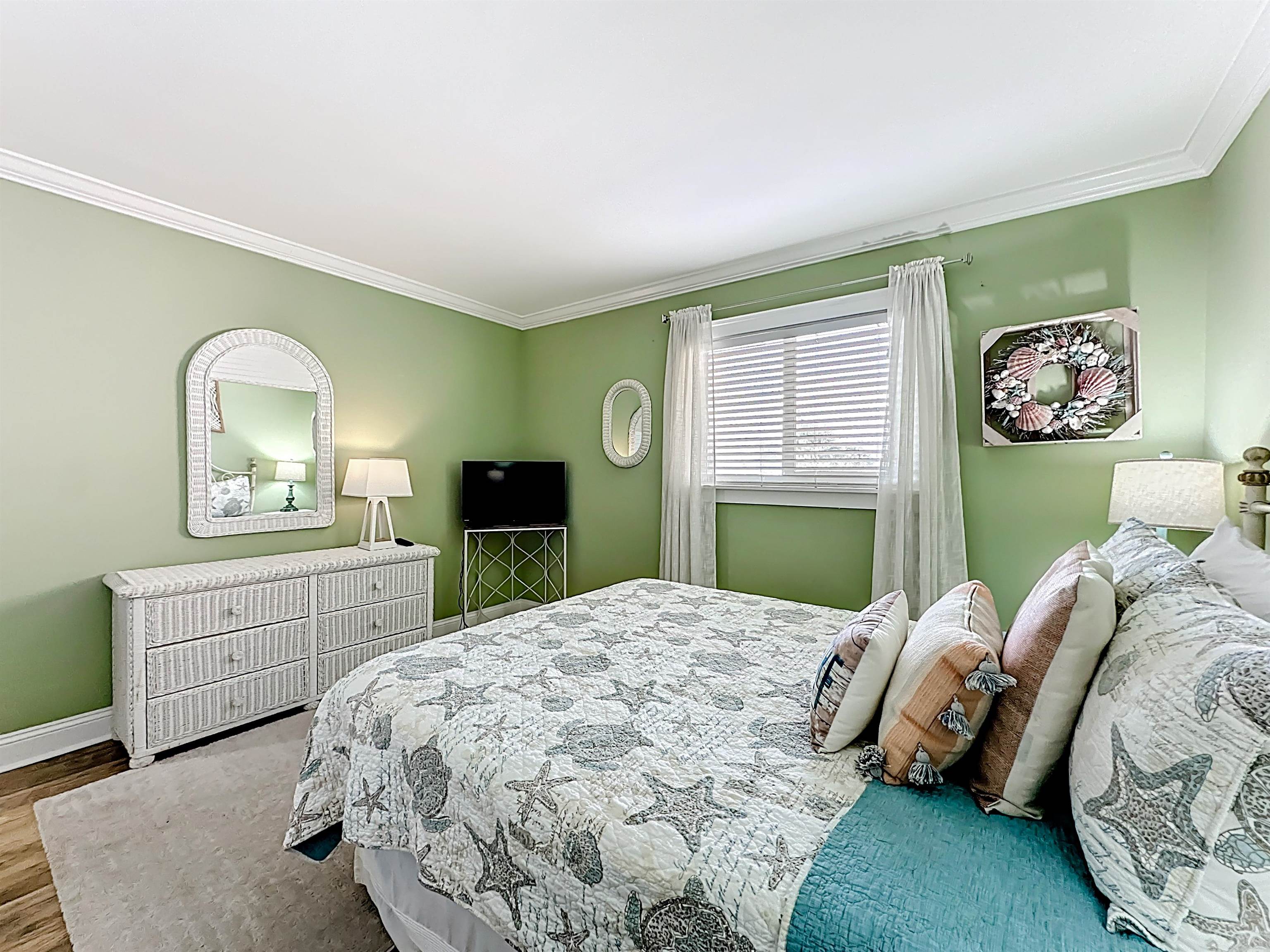 Image 20 of 38 For 4 Ocean Trace Rd  213