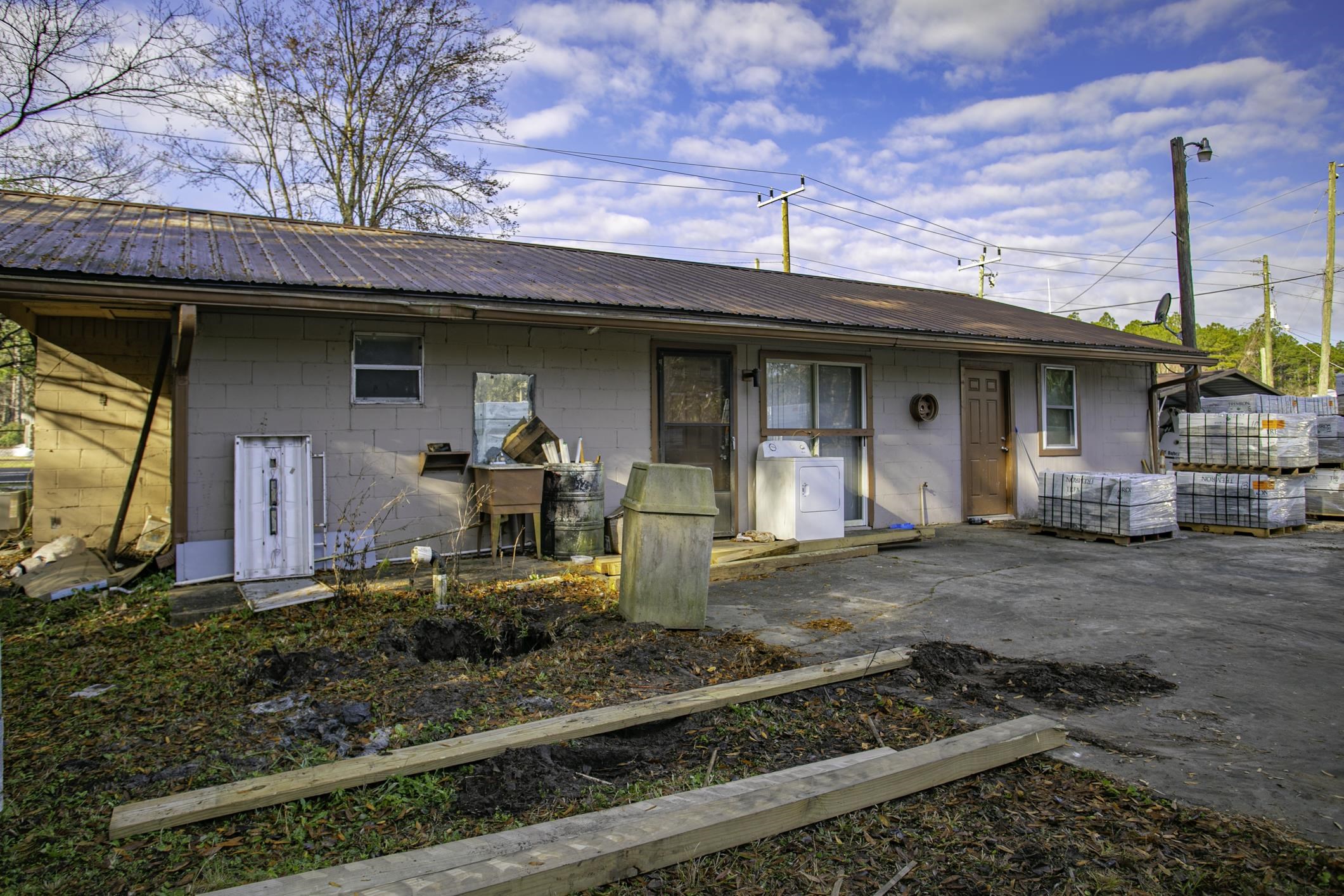 Image 11 of 41 For 5940 Us Highway 1