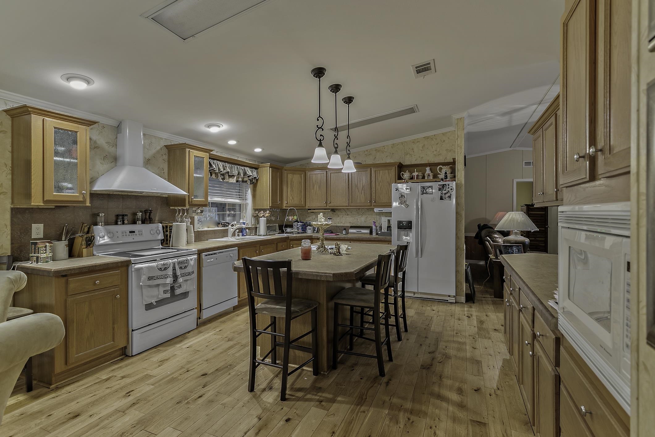 Image 36 of 41 For 5940 Us Highway 1