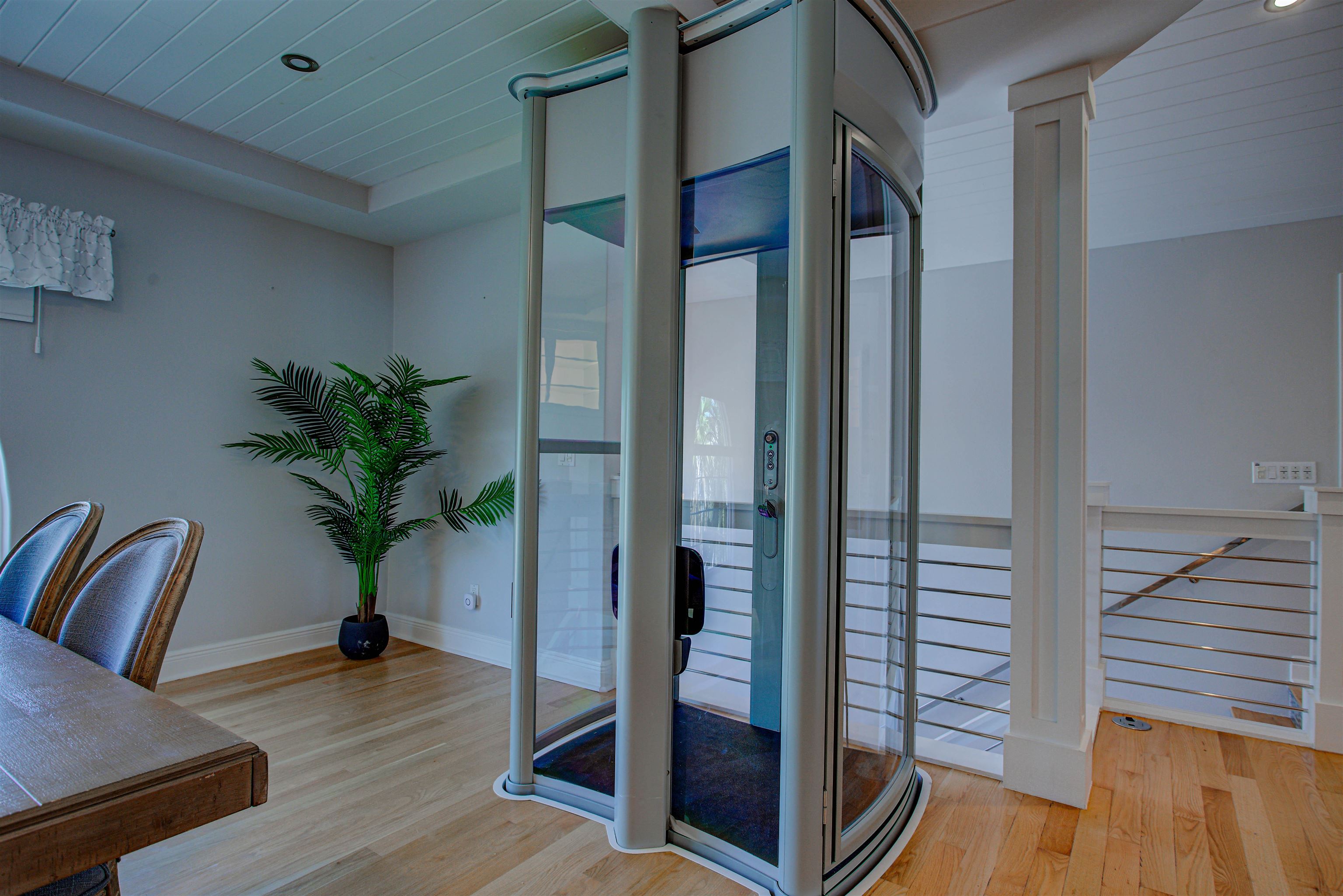 Image 23 of 73 For 9151 June Lane