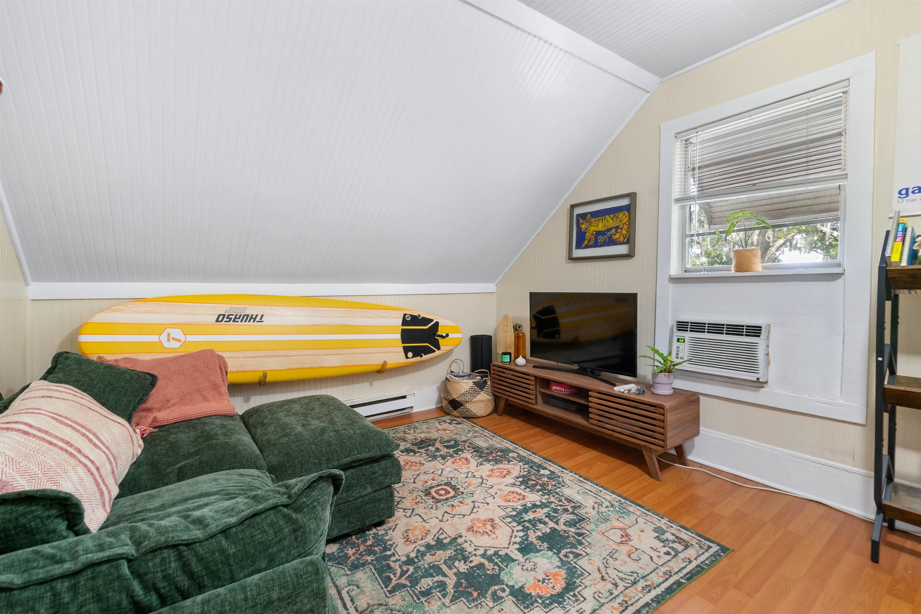 Image 51 of 70 For 18 Arenta Street