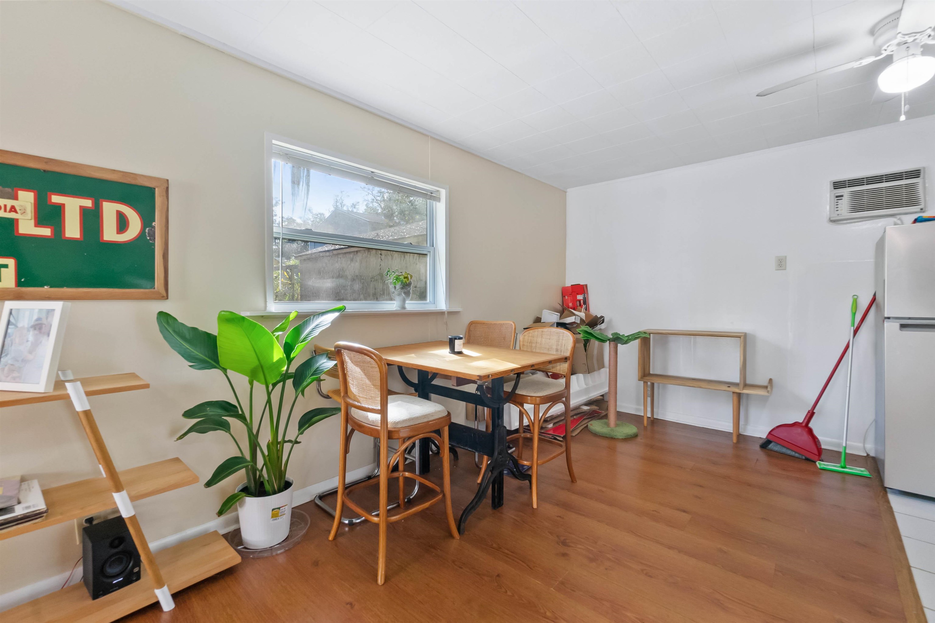 Image 58 of 70 For 18 Arenta Street