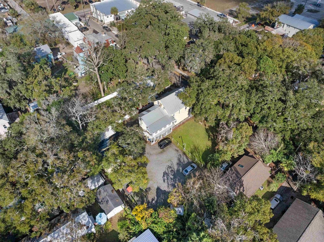 Image 62 of 70 For 18 Arenta Street