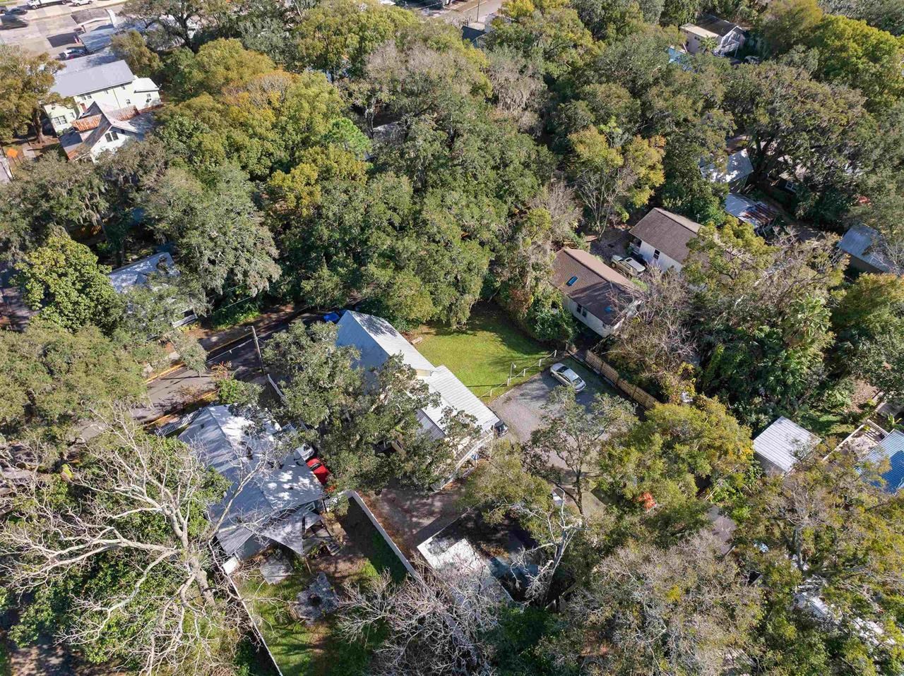 Image 63 of 70 For 18 Arenta Street