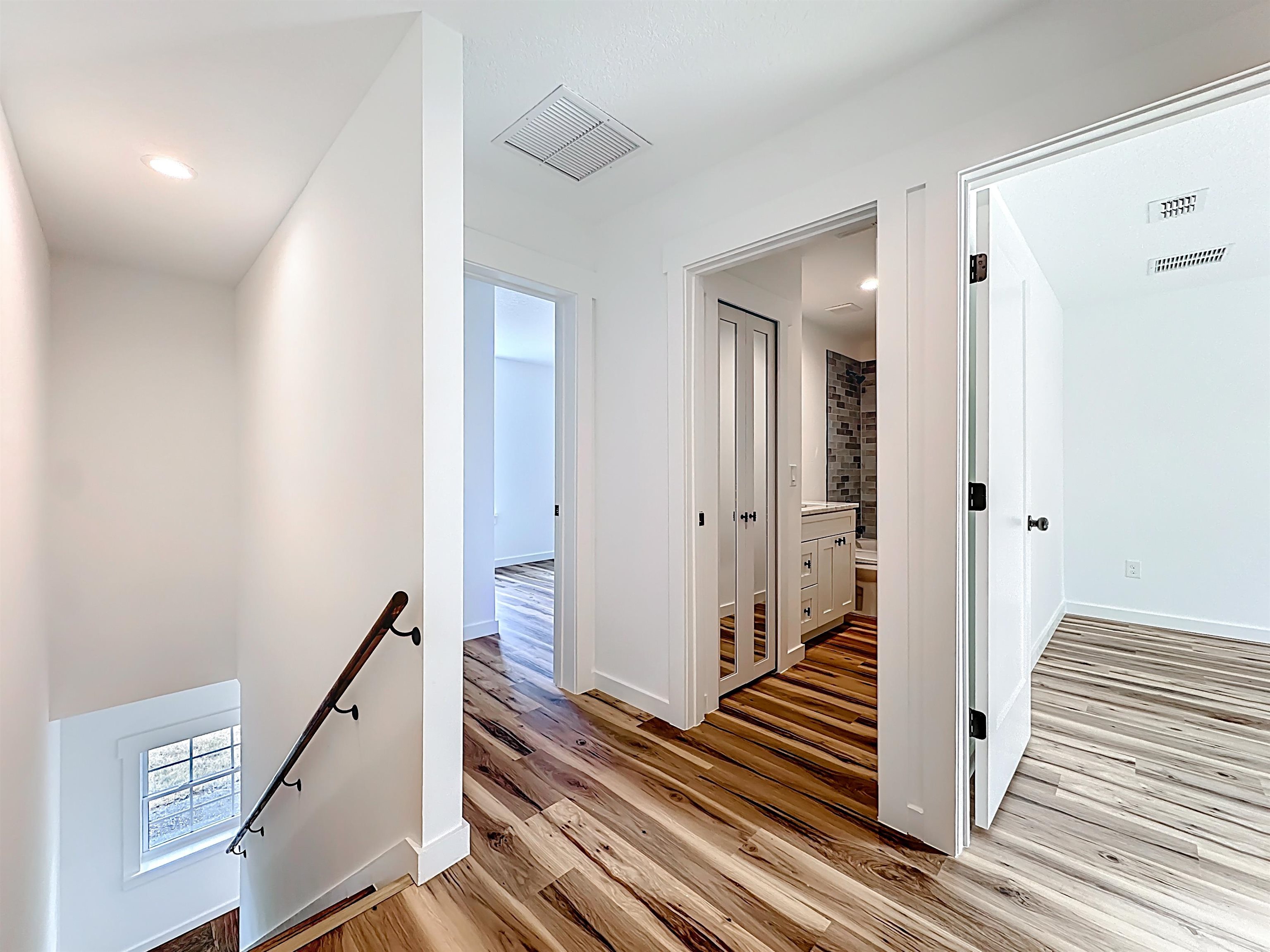 Image 18 of 30 For 4255 Kristen St