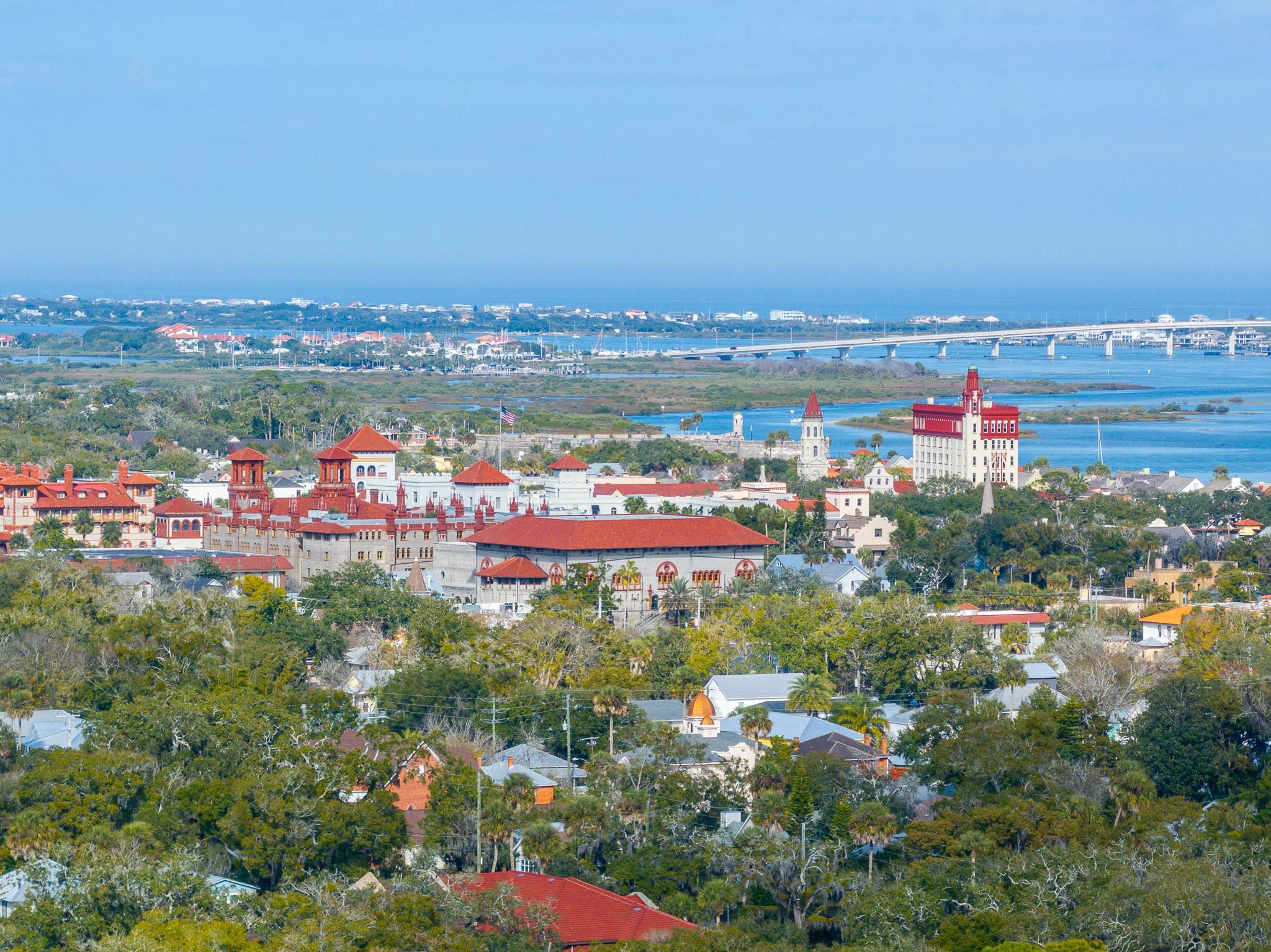 Image 44 of 52 For 237 Riberia St