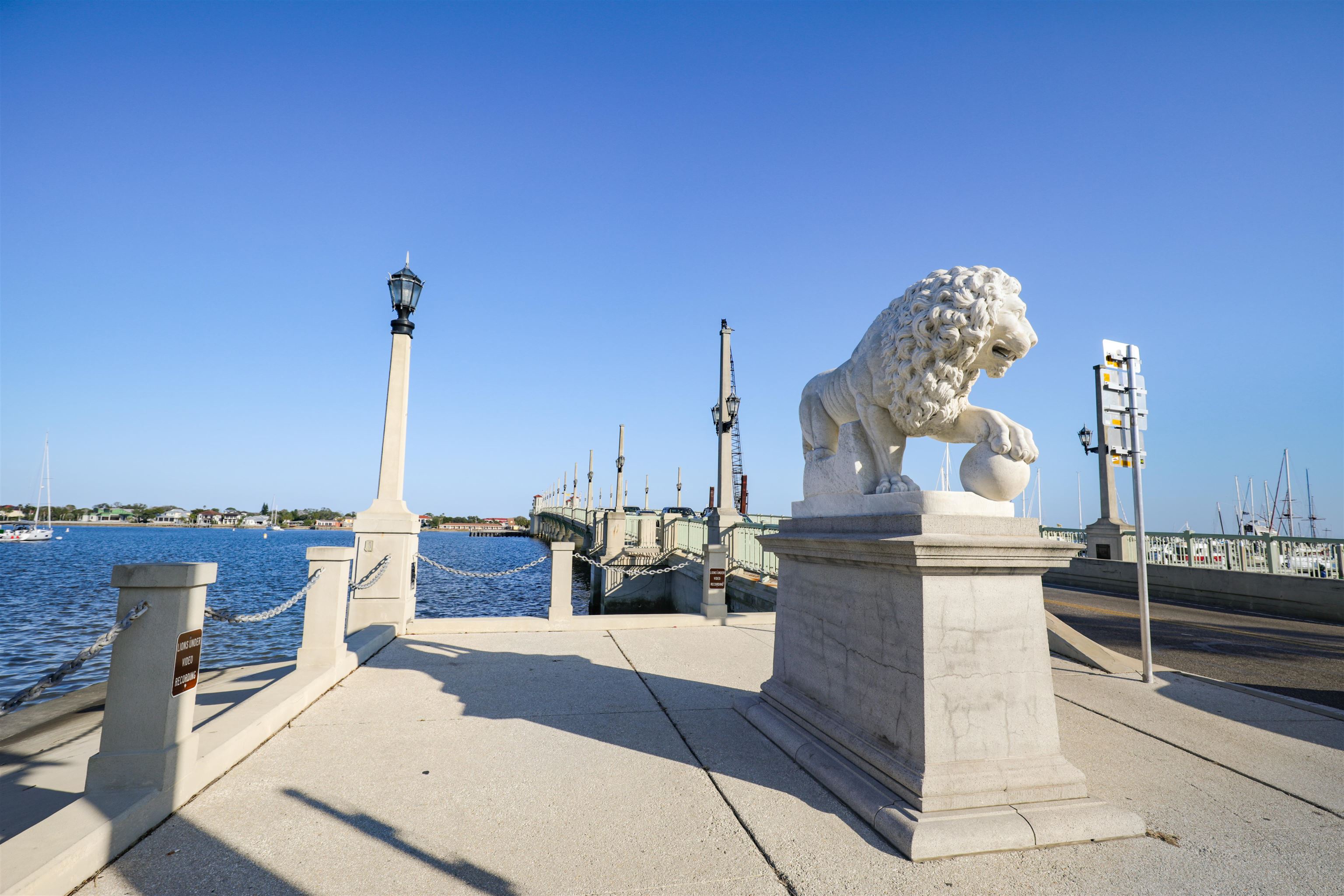 Image 45 of 52 For 237 Riberia St