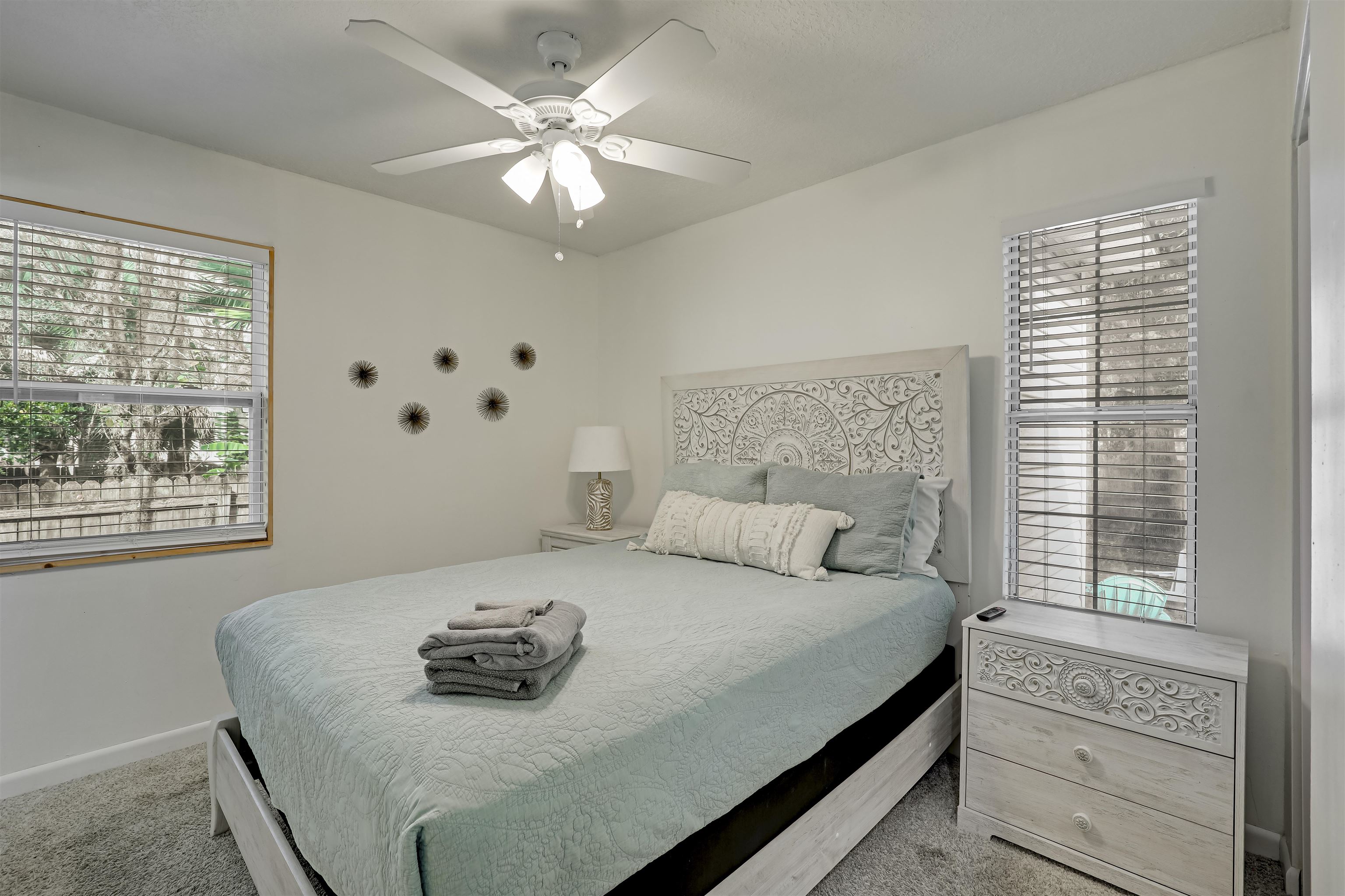 Image 6 of 52 For 237 Riberia St